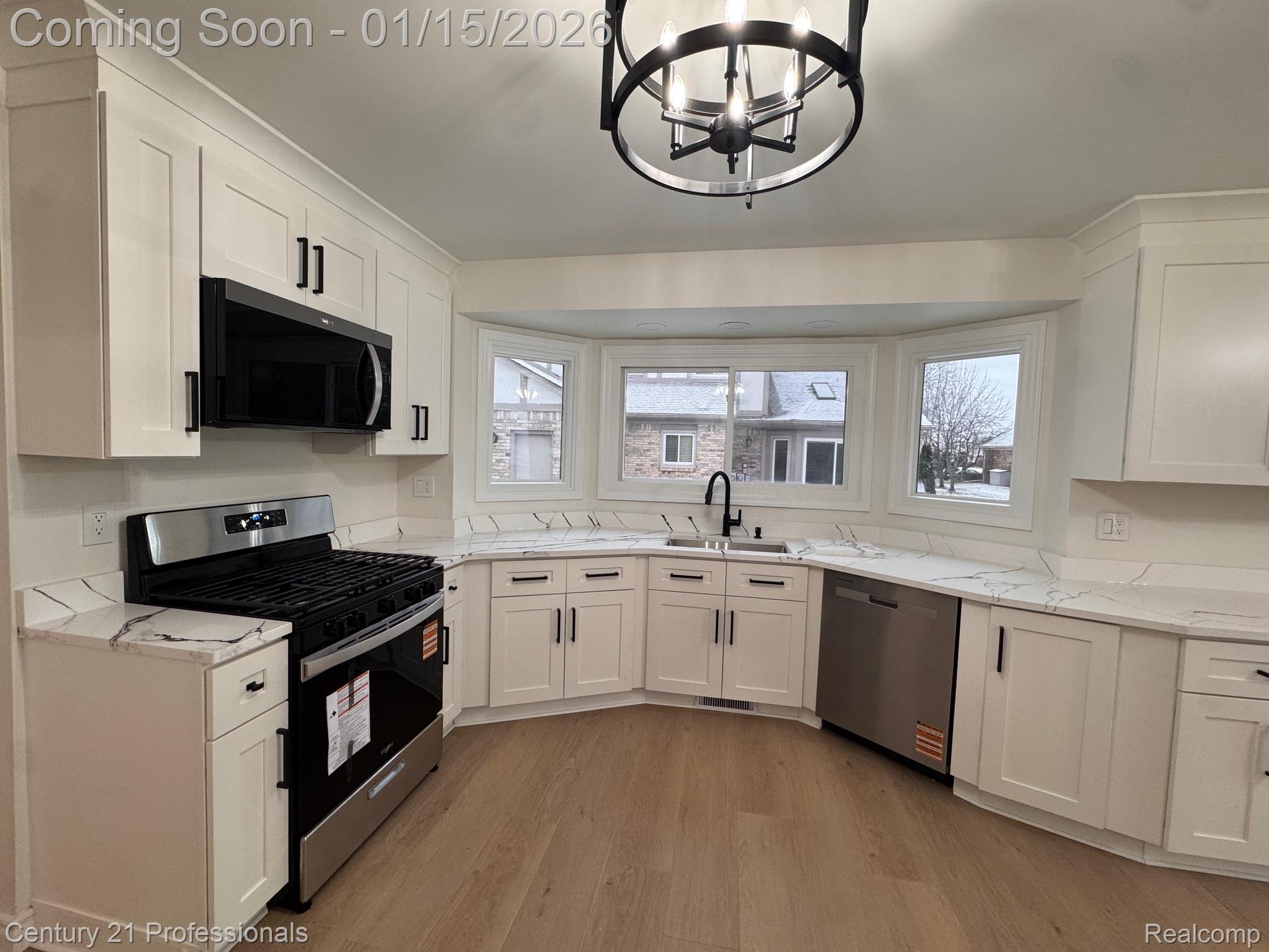 SterlingHeights, Michigan, 48310, United States, 3 Bedrooms Bedrooms, ,3 BathroomsBathrooms,Residential,For Sale,2010061