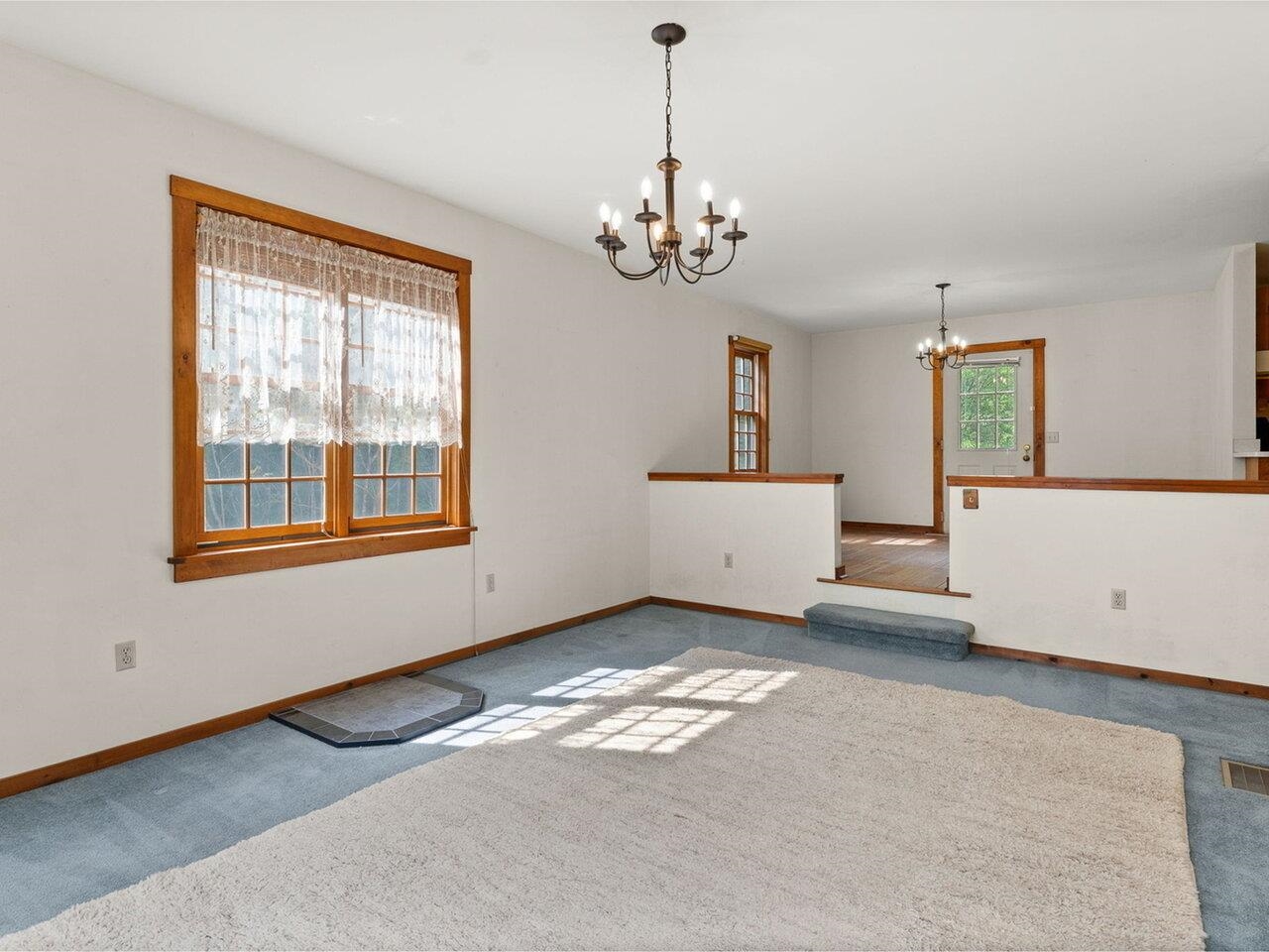 Randolph, Vermont, 05060-9095, United States, 4 Bedrooms Bedrooms, ,2 BathroomsBathrooms,Residential,For Sale,1925913
