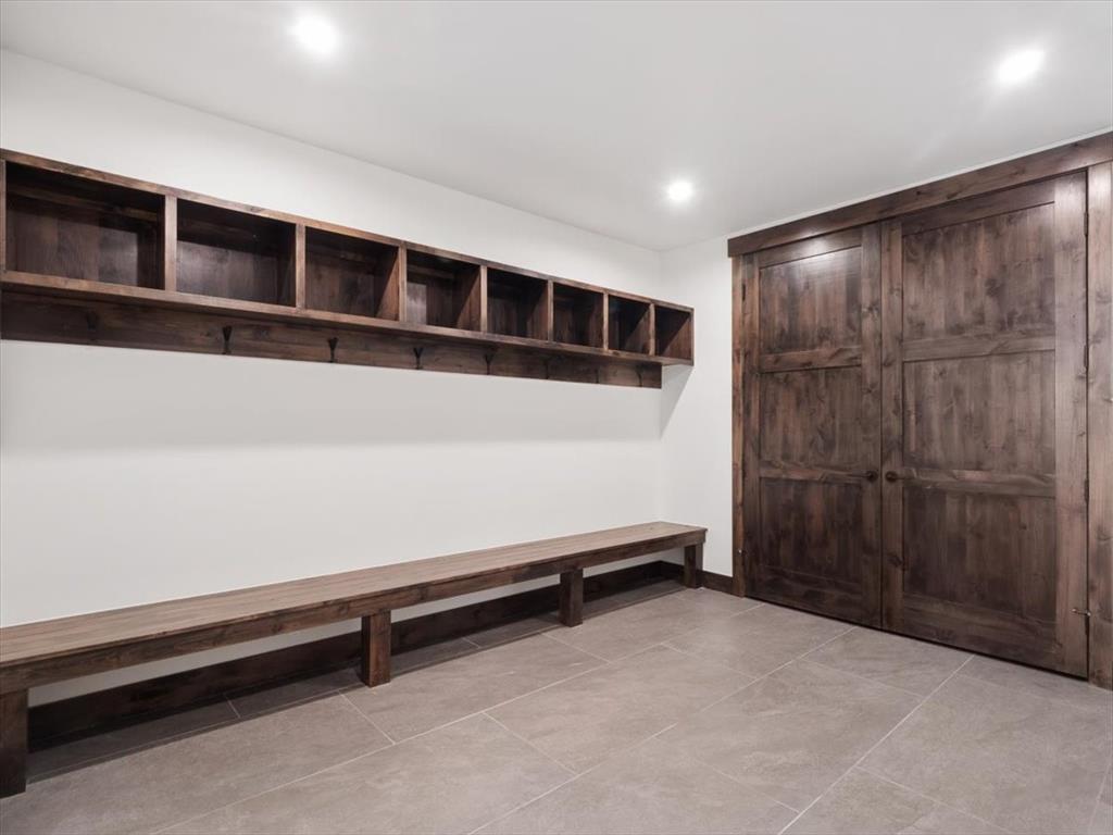 BRECKENRIDGE, Colorado, 80424, United States, 4 Bedrooms Bedrooms, ,4 BathroomsBathrooms,Residential,For Sale,1993219