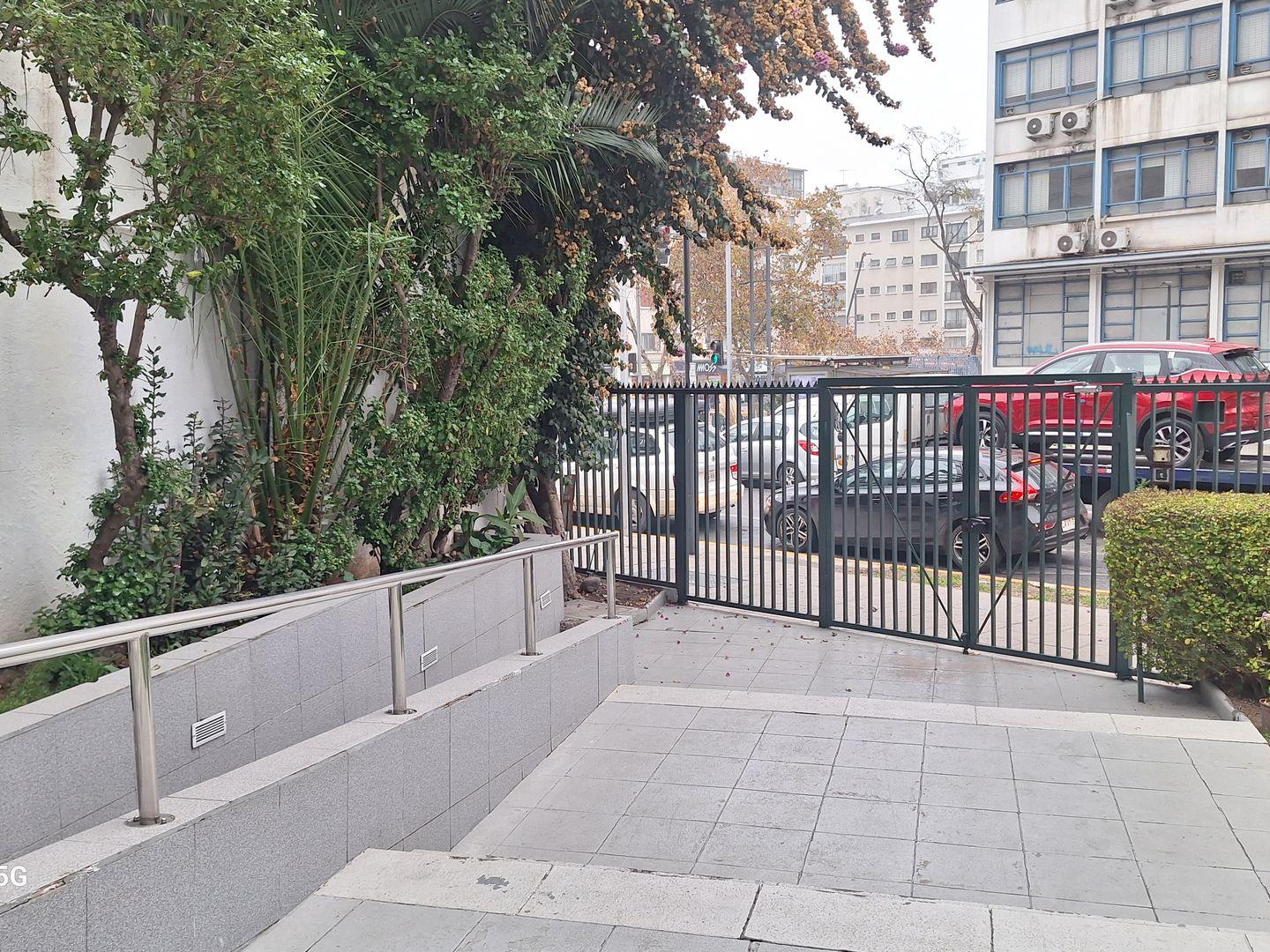 Providencia, Chile, 4 Bedrooms Bedrooms, ,3 BathroomsBathrooms,Residential,For Sale,1882971