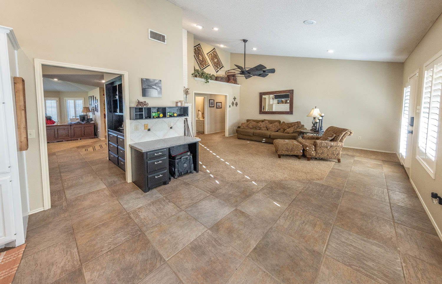 Levelland, Texas, 79336, United States, 4 Bedrooms Bedrooms, ,3 BathroomsBathrooms,Residential,For Sale,1901837