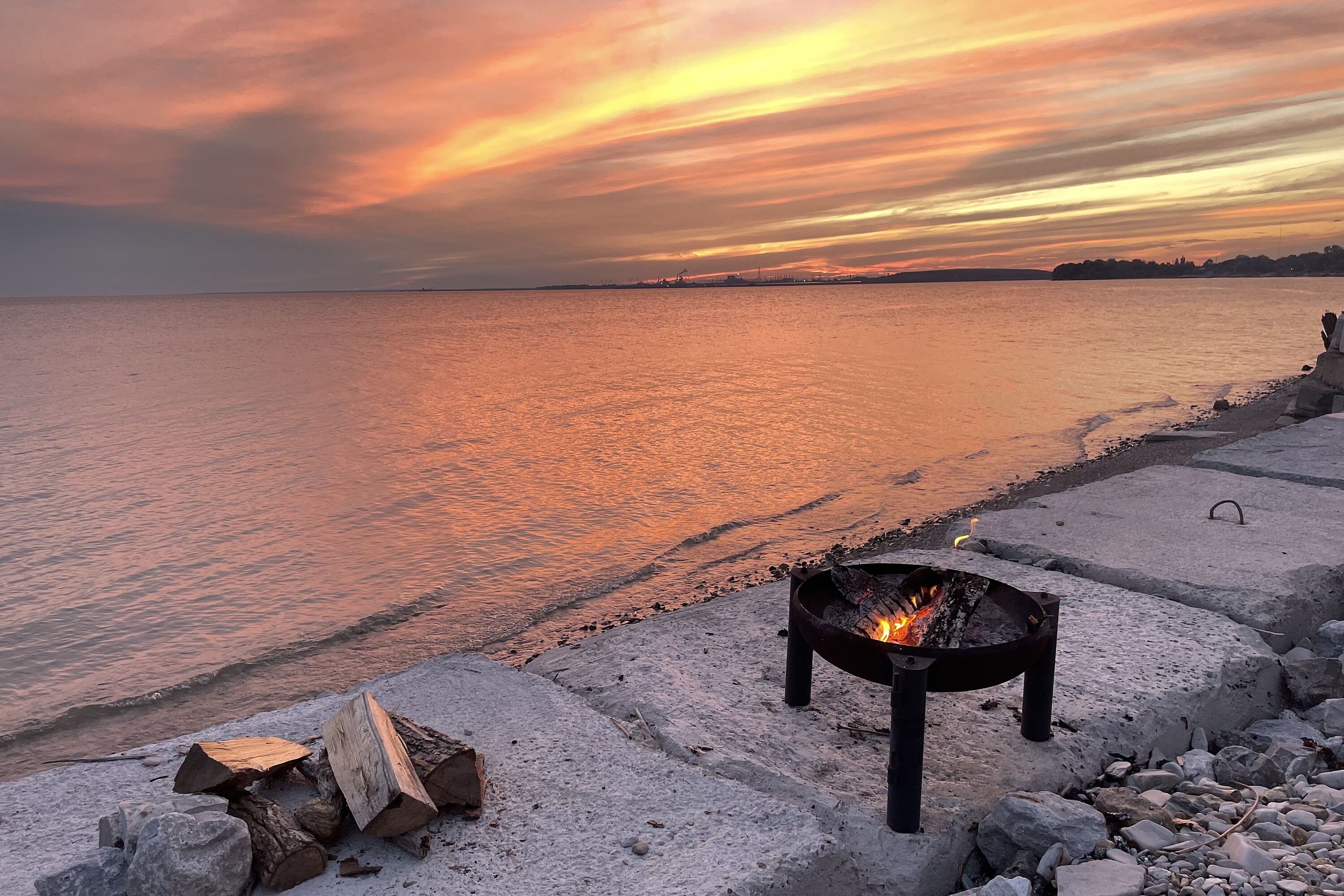  Private Lake Erie Shoreline - 物件實景