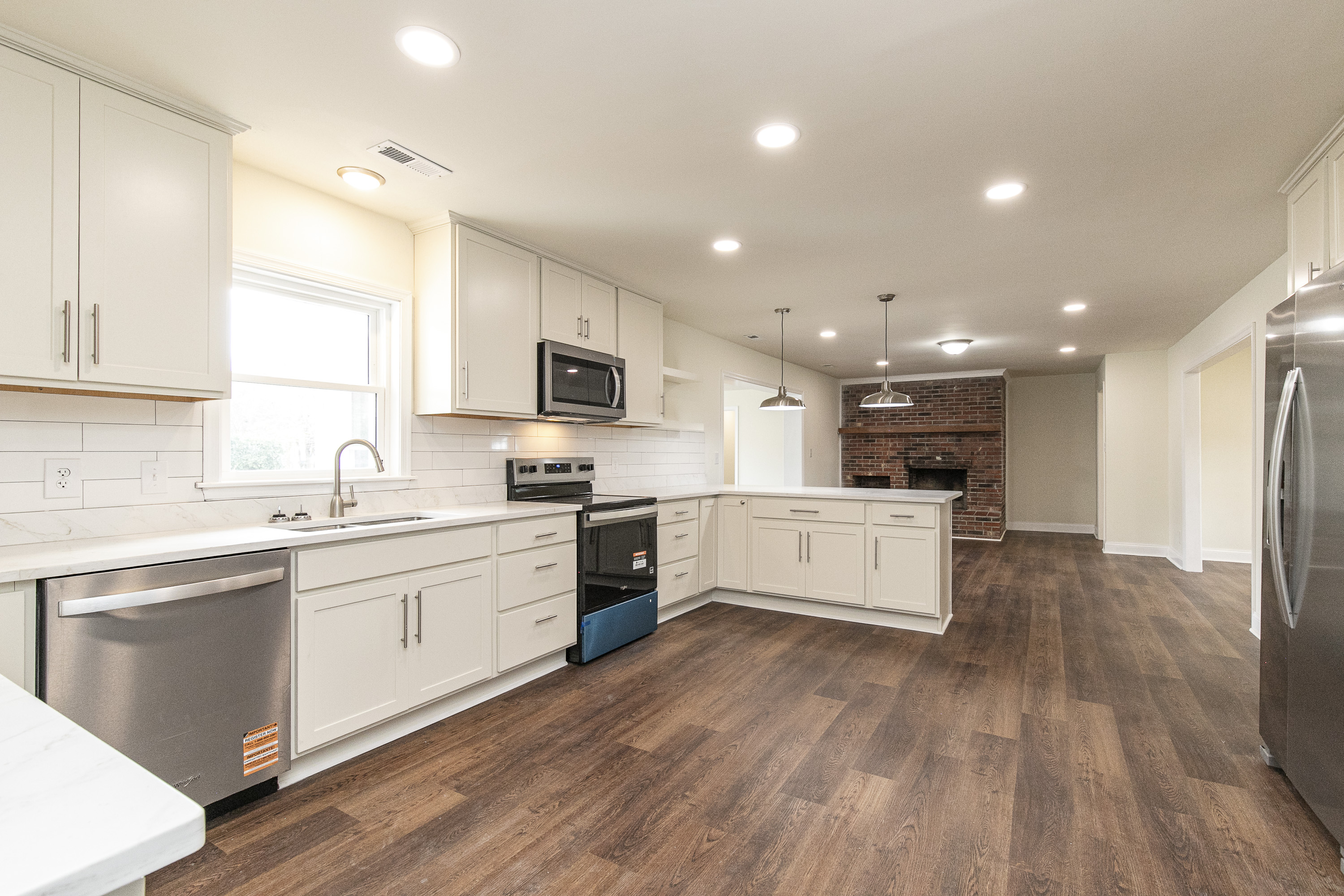 Onancock, Virginia, 23417, United States, 4 Bedrooms Bedrooms, ,3 BathroomsBathrooms,Residential,For Sale,1995976