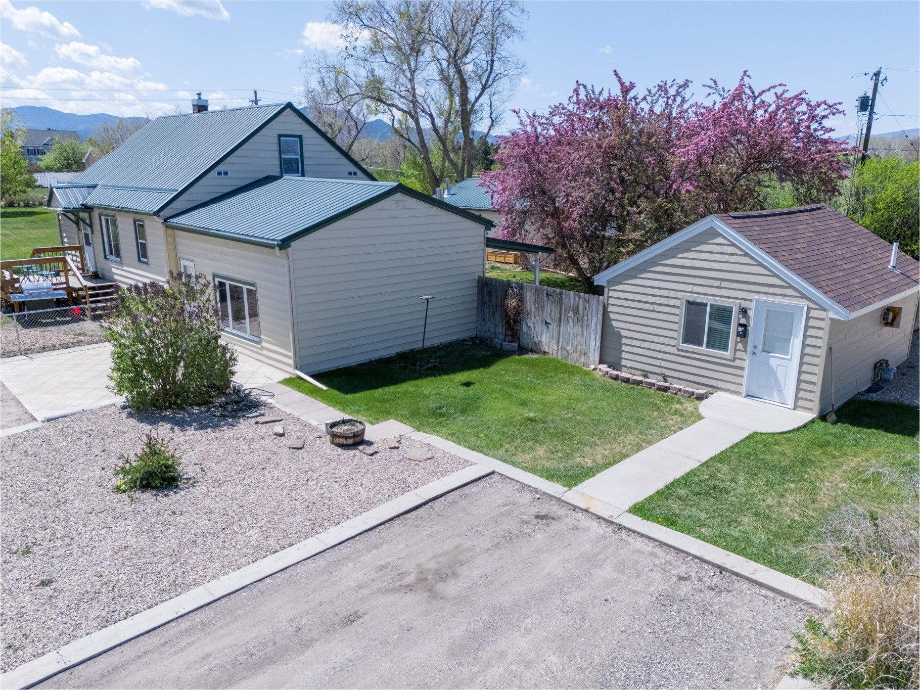 Helena, Montana, 59602, United States, 3 Bedrooms Bedrooms, ,2 BathroomsBathrooms,Residential,For Sale,1837520