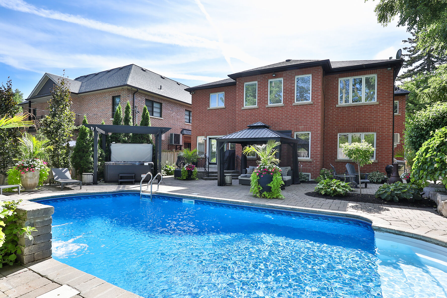  Edenbridge-Humber Valley Home - 物件實景
