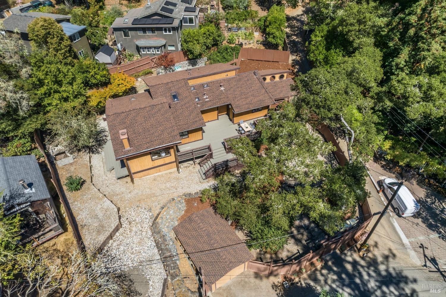 Lagunitas, California, 94938, United States, 3 Bedrooms Bedrooms, ,2 BathroomsBathrooms,Residential,For Sale,1723427