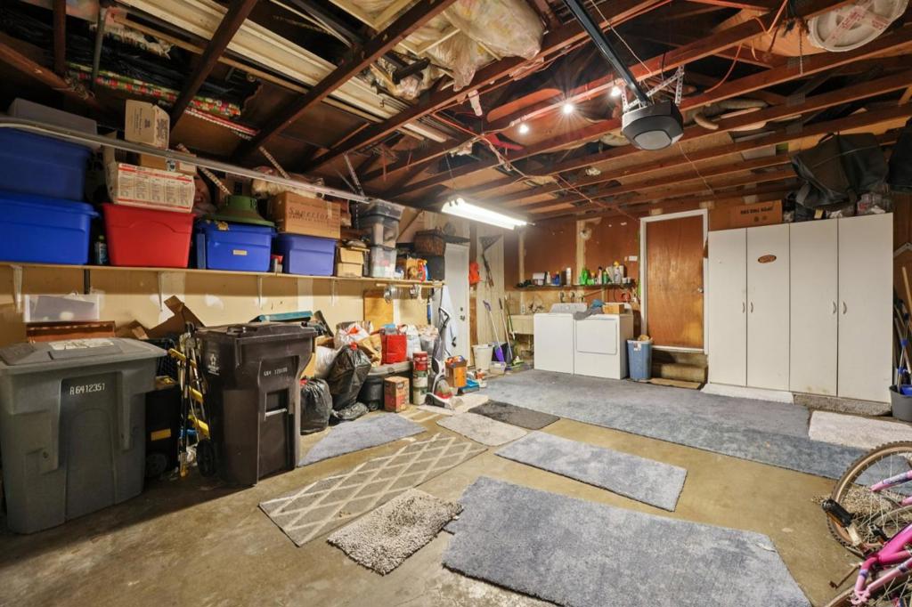 Salinas, California, 93906, United States, 3 Bedrooms Bedrooms, ,2 BathroomsBathrooms,Residential,For Sale,2012304