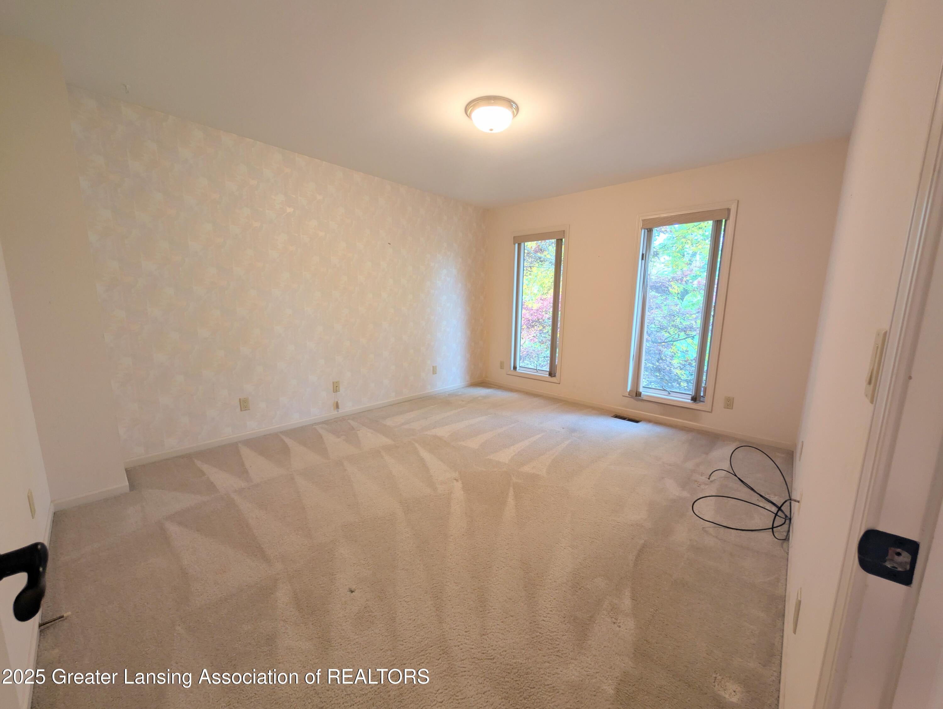 Haslett, Michigan, 48840, United States, 4 Bedrooms Bedrooms, ,4 BathroomsBathrooms,Residential,For Sale,1988994