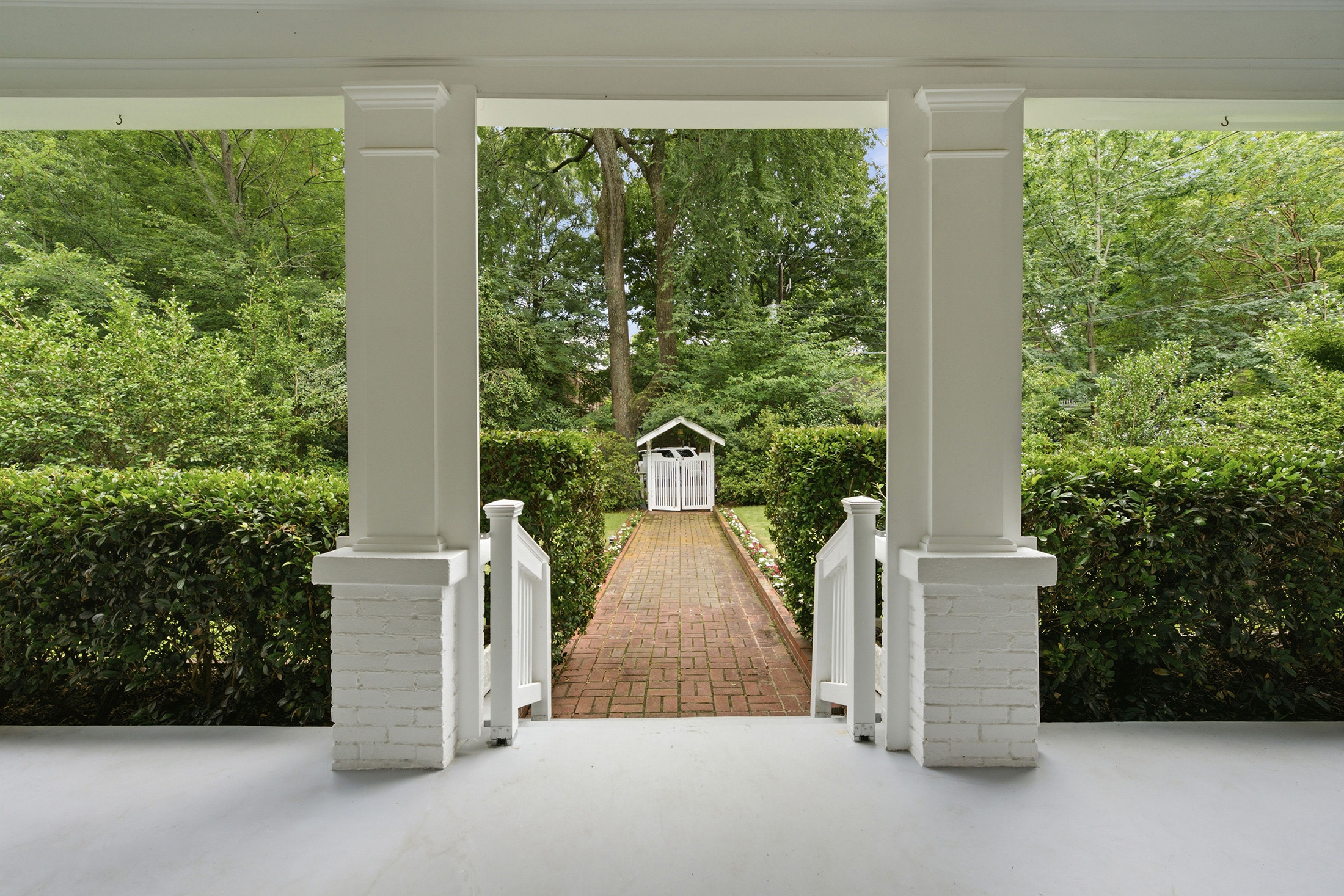  Enchanting 1920s Craftsman in an Ideal Virginia Highlands Location - 物件實景