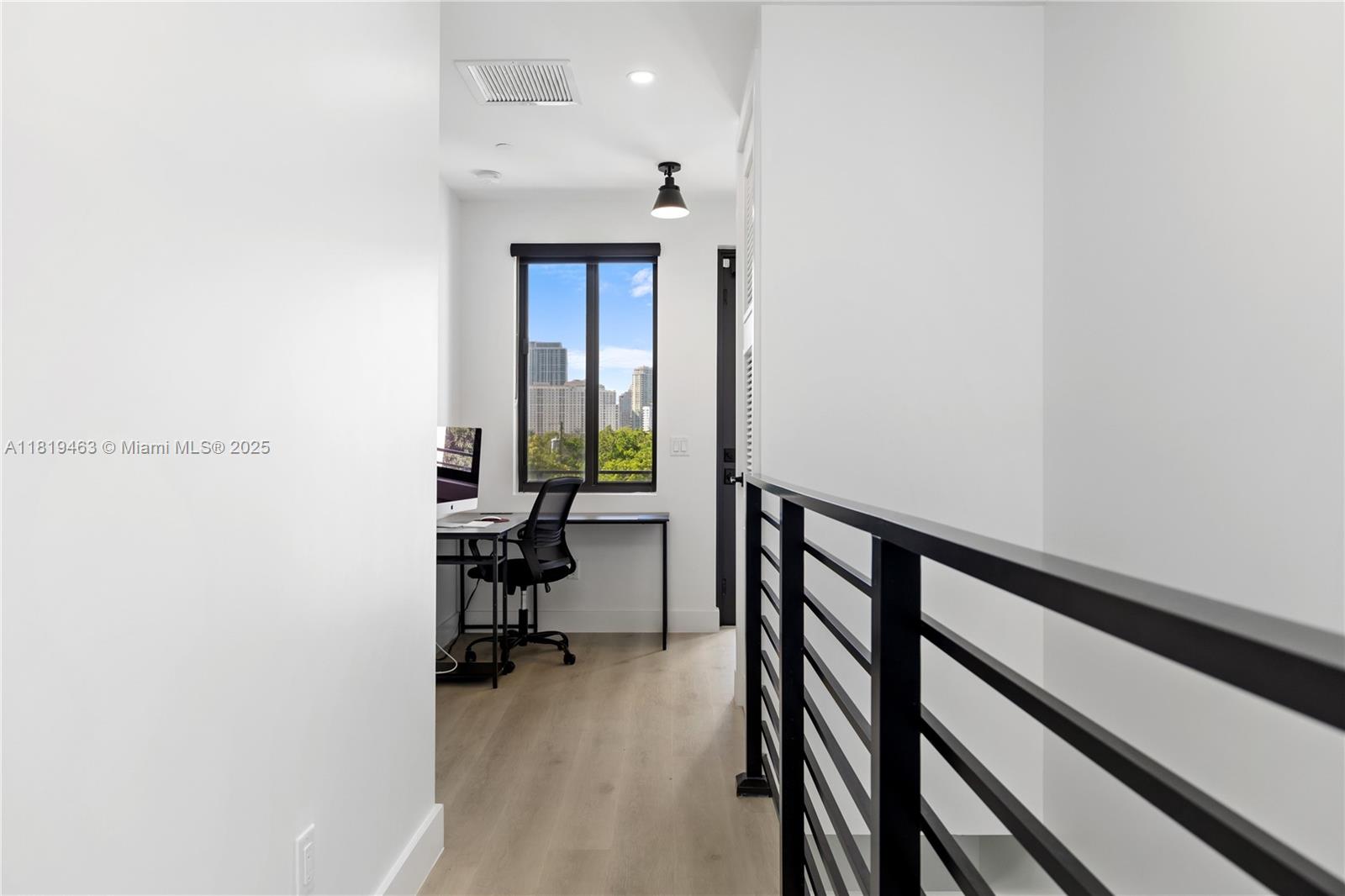 Fort Lauderdale, Florida, 33316, United States, 3 Bedrooms Bedrooms, ,4 BathroomsBathrooms,Residential,For Sale,1976151