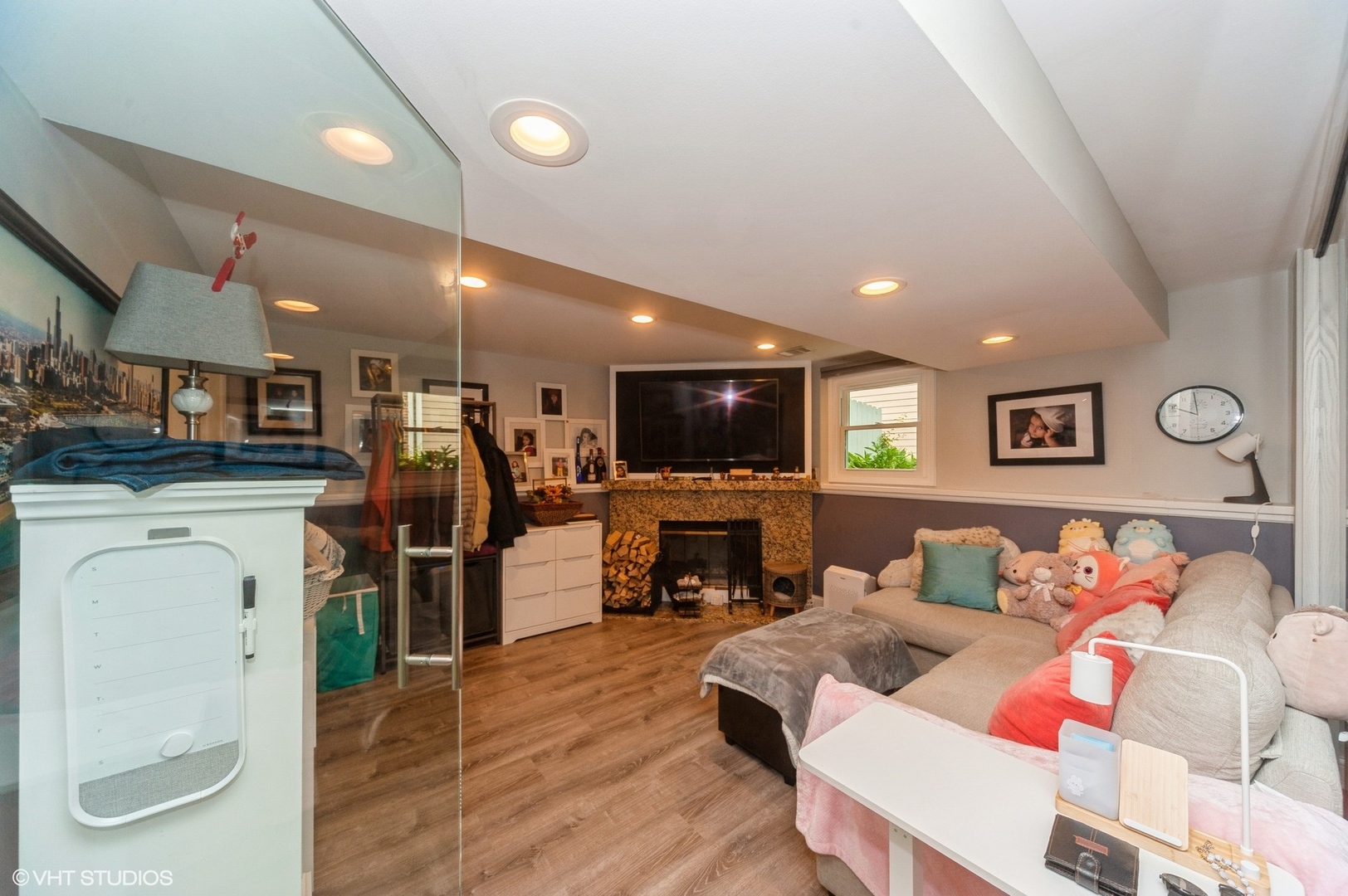 Vernon Hills, Illinois, 60061, United States, 3 Bedrooms Bedrooms, ,3 BathroomsBathrooms,Residential,For Sale,1885308