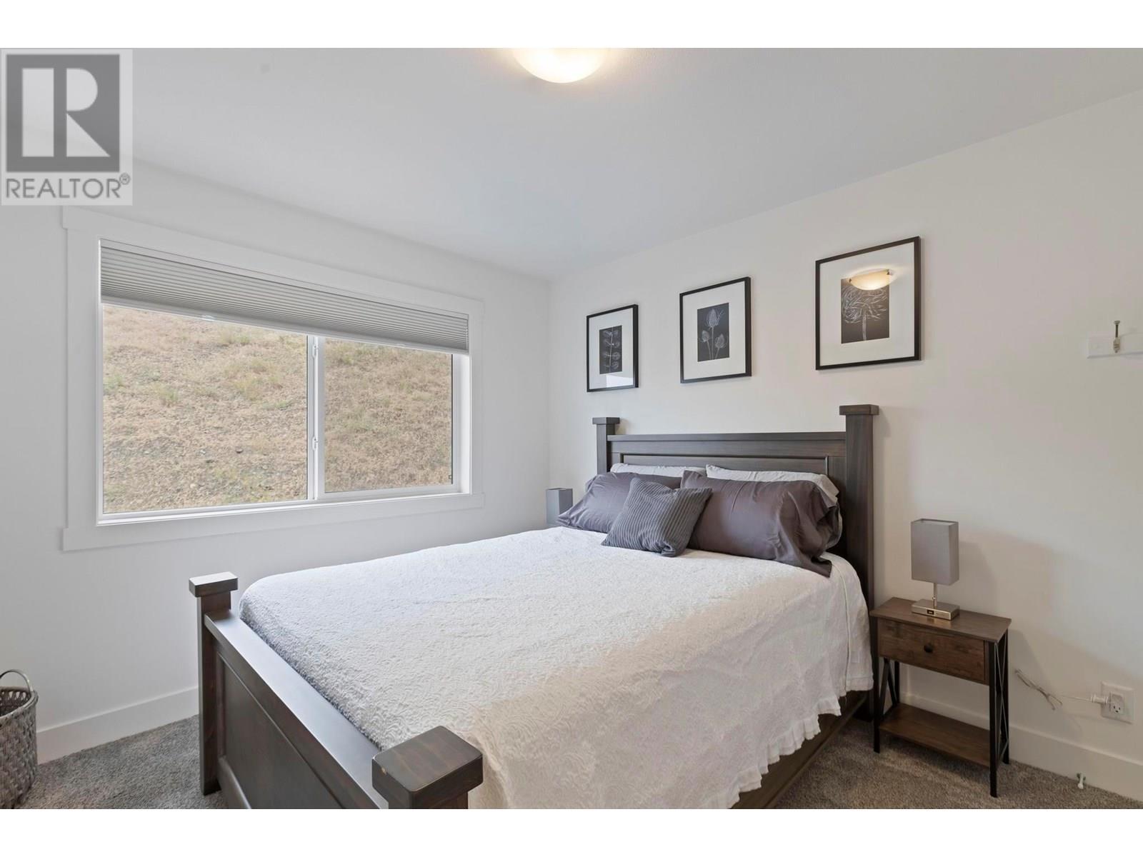 KELOWNA, British Columbia, V1P 1T8, CA, 3 Bedrooms Bedrooms, ,2 BathroomsBathrooms,Residential,For Sale,1838689