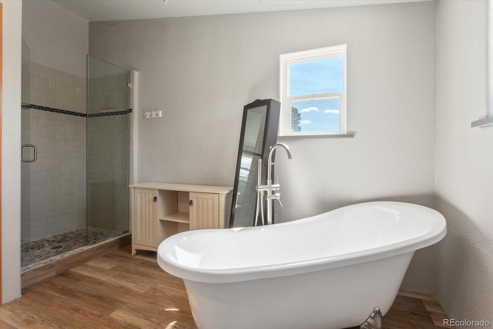 Salida, Colorado, 81201, United States, 3 Bedrooms Bedrooms, ,2 BathroomsBathrooms,Residential,For Sale,1982419