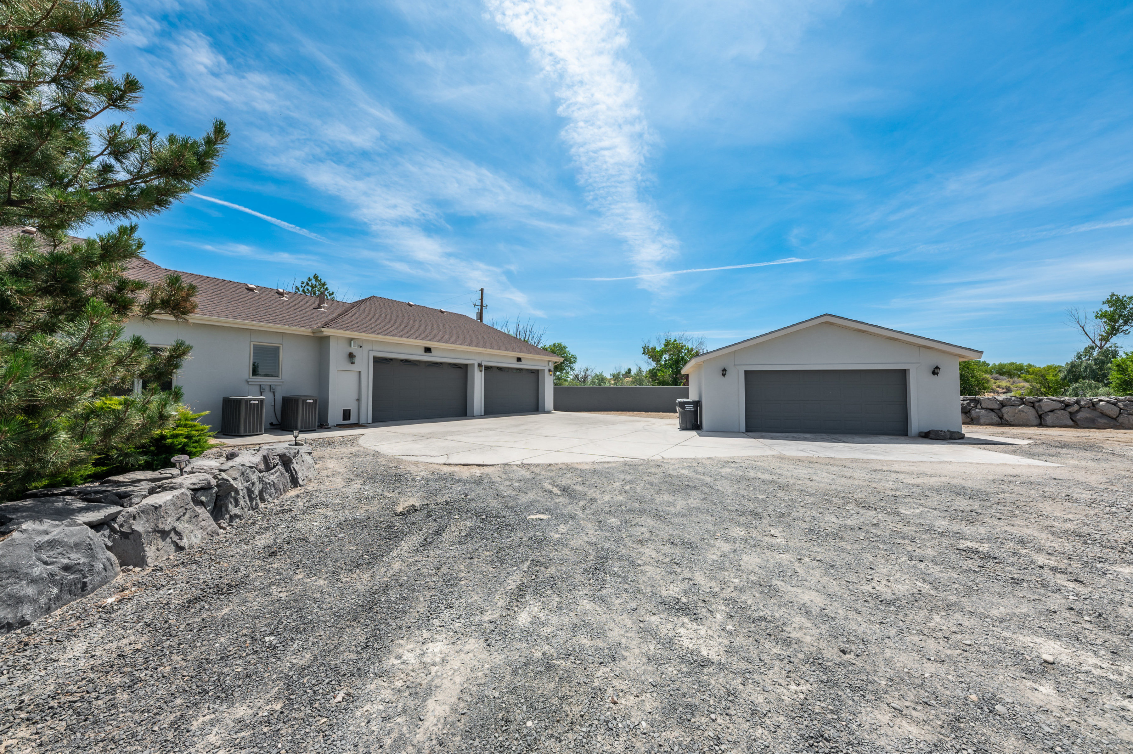  Extraordinary Fallon Estate, now offered with additional acreage - 物件實景