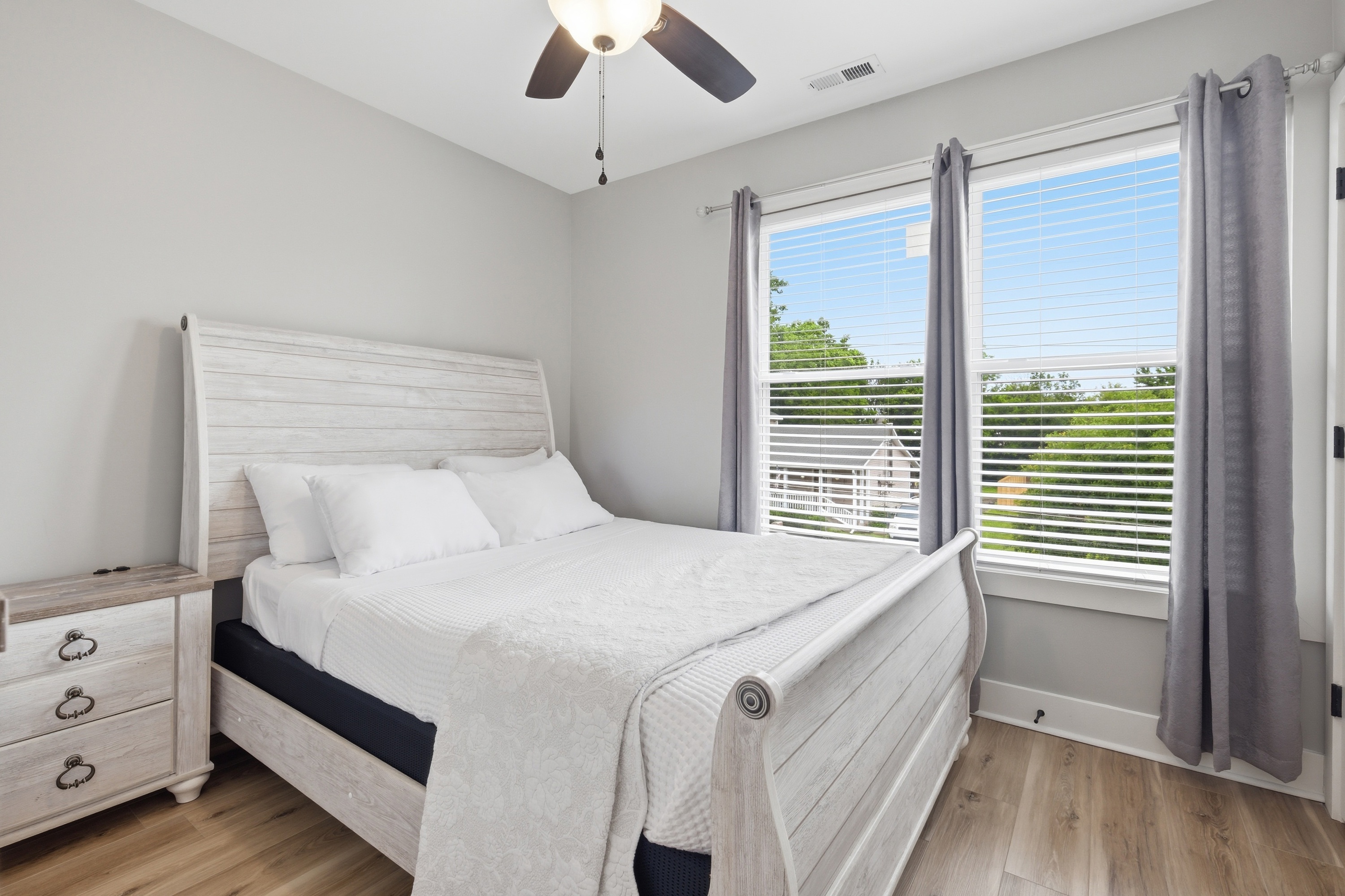  310 East Main Street, Simpsonville, KY 40067 - 物件實景