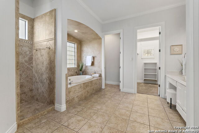 San Antonio, Texas, 78259, United States, 5 Bedrooms Bedrooms, ,5 BathroomsBathrooms,Residential,For Sale,1989672