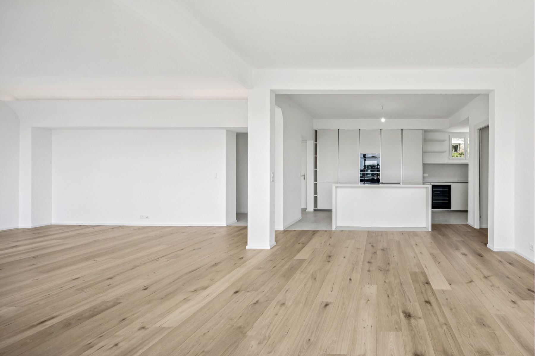  Love at first sight Renovated property with two balconies and a garden - 物件實景