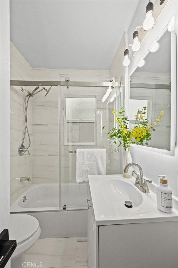 Altadena, California, 91001, United States, 4 Bedrooms Bedrooms, ,2 BathroomsBathrooms,Residential,For Sale,1827068