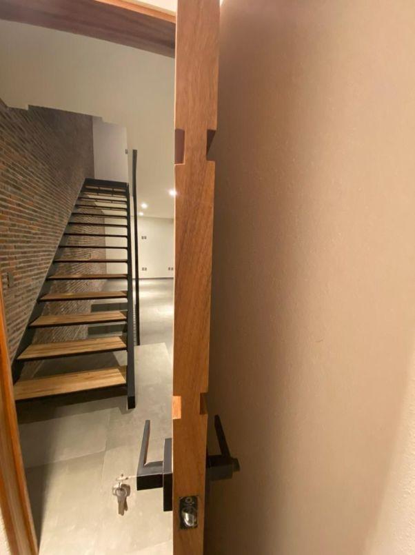 Camino a la Estadia, Atizapán de Zaragoza, Estado de México, 52930, Mexico, 3 Bedrooms Bedrooms, ,4 BathroomsBathrooms,Residential,For Sale,Camino a la Estadia,1441048