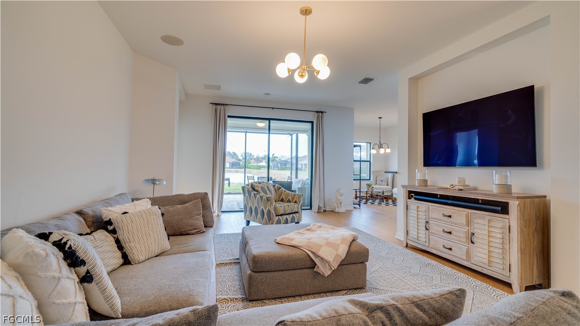 Fort Myers, Florida, 33966, United States, 3 Bedrooms Bedrooms, ,2 BathroomsBathrooms,Residential,For Sale,2022269