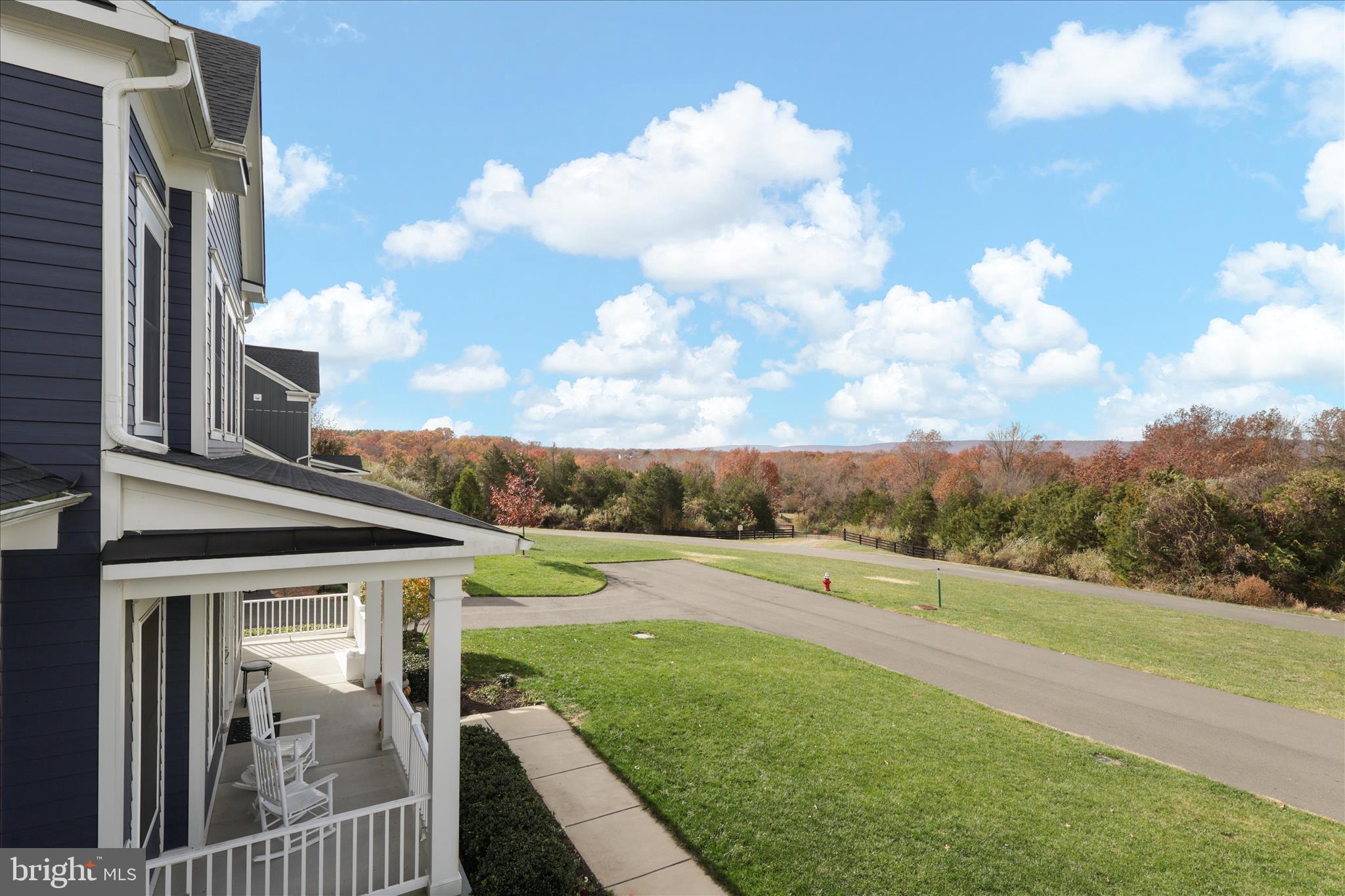 Aldie, Virginia, 20105, United States, 5 Bedrooms Bedrooms, ,5 BathroomsBathrooms,Residential,For Sale,1987386