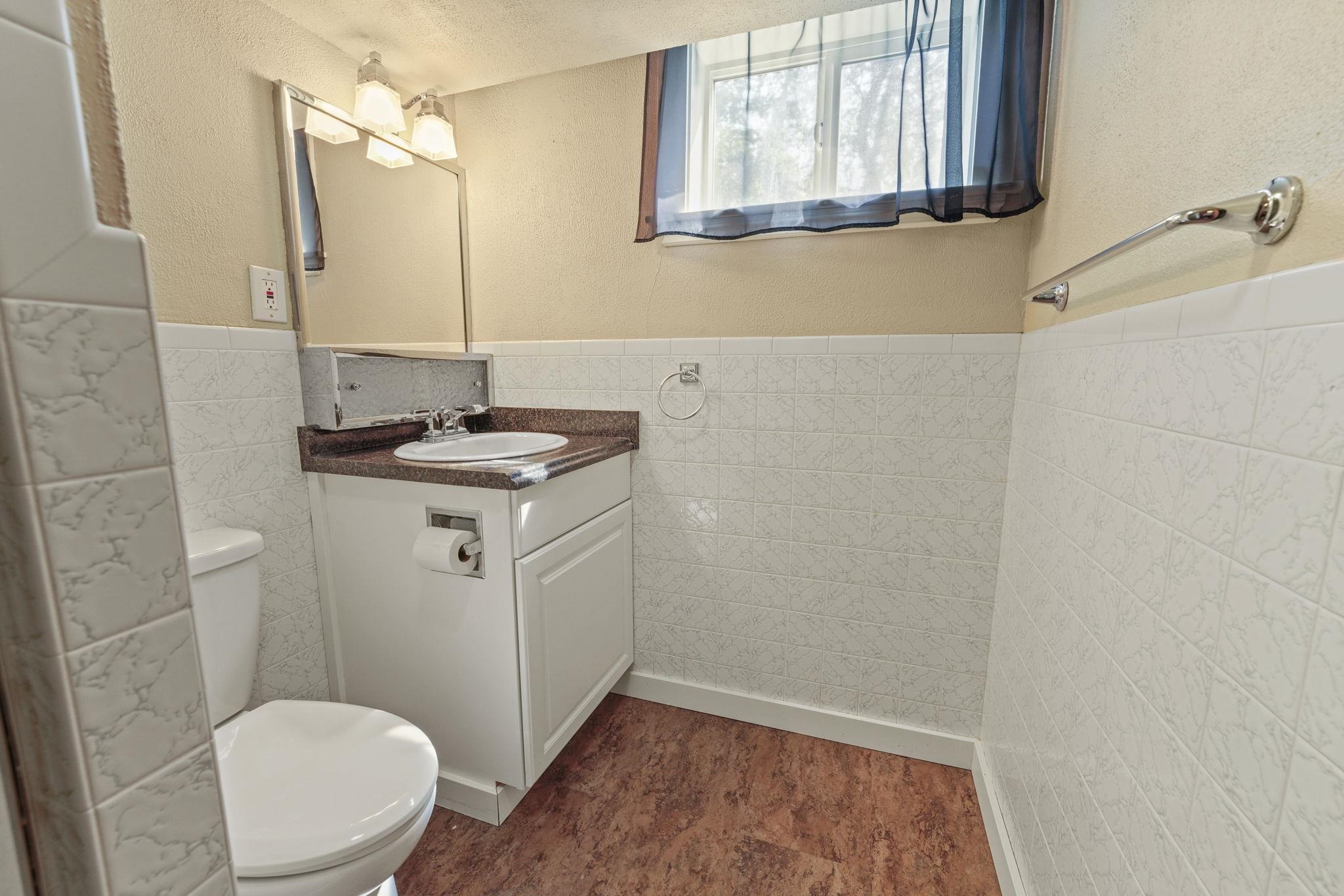 Spokane, Washington, 99208, United States, 4 Bedrooms Bedrooms, ,3 BathroomsBathrooms,Residential,For Sale,1938722