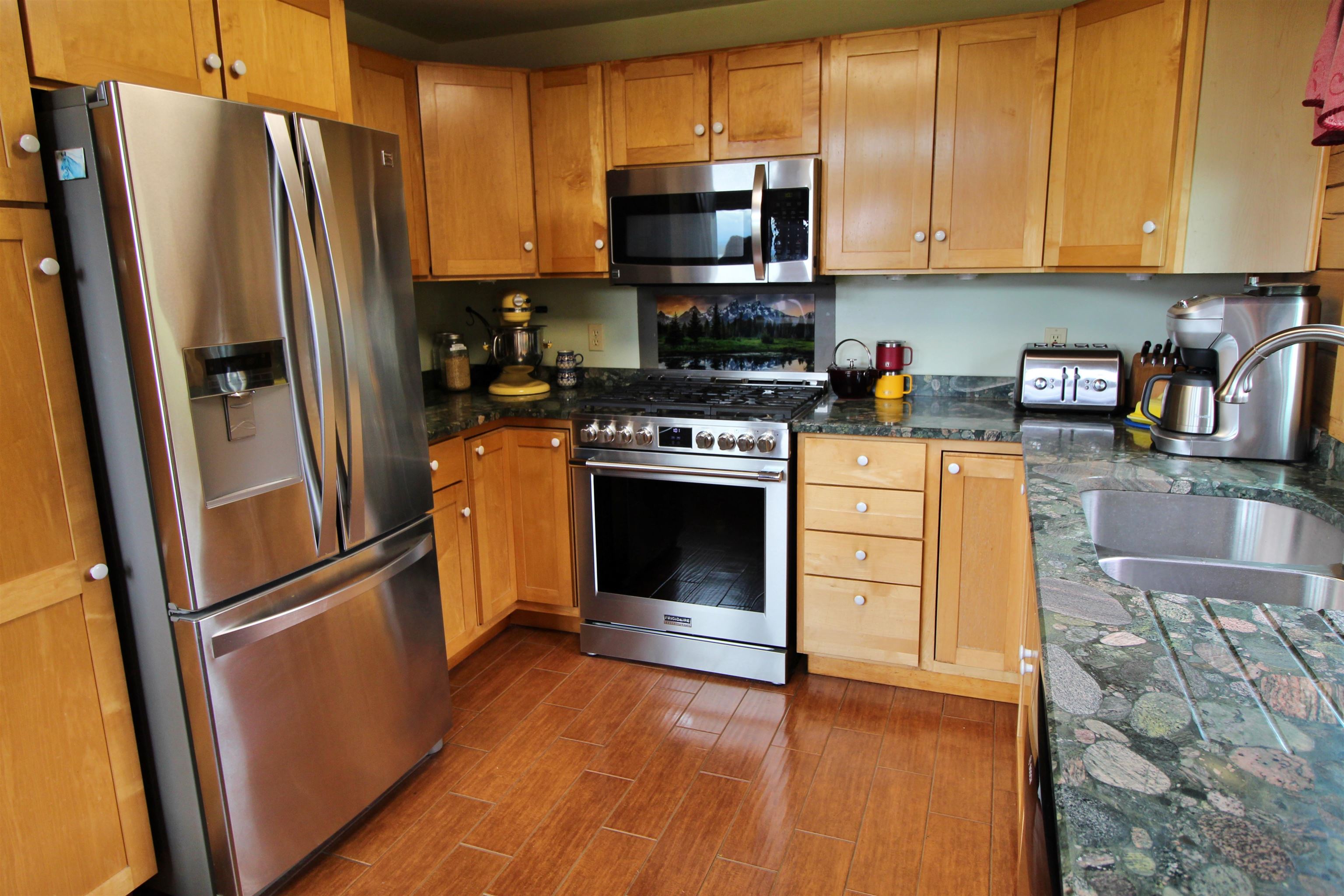 Grand Isle, Vermont, 05458, United States, 2 Bedrooms Bedrooms, ,Residential,For Sale,1828105