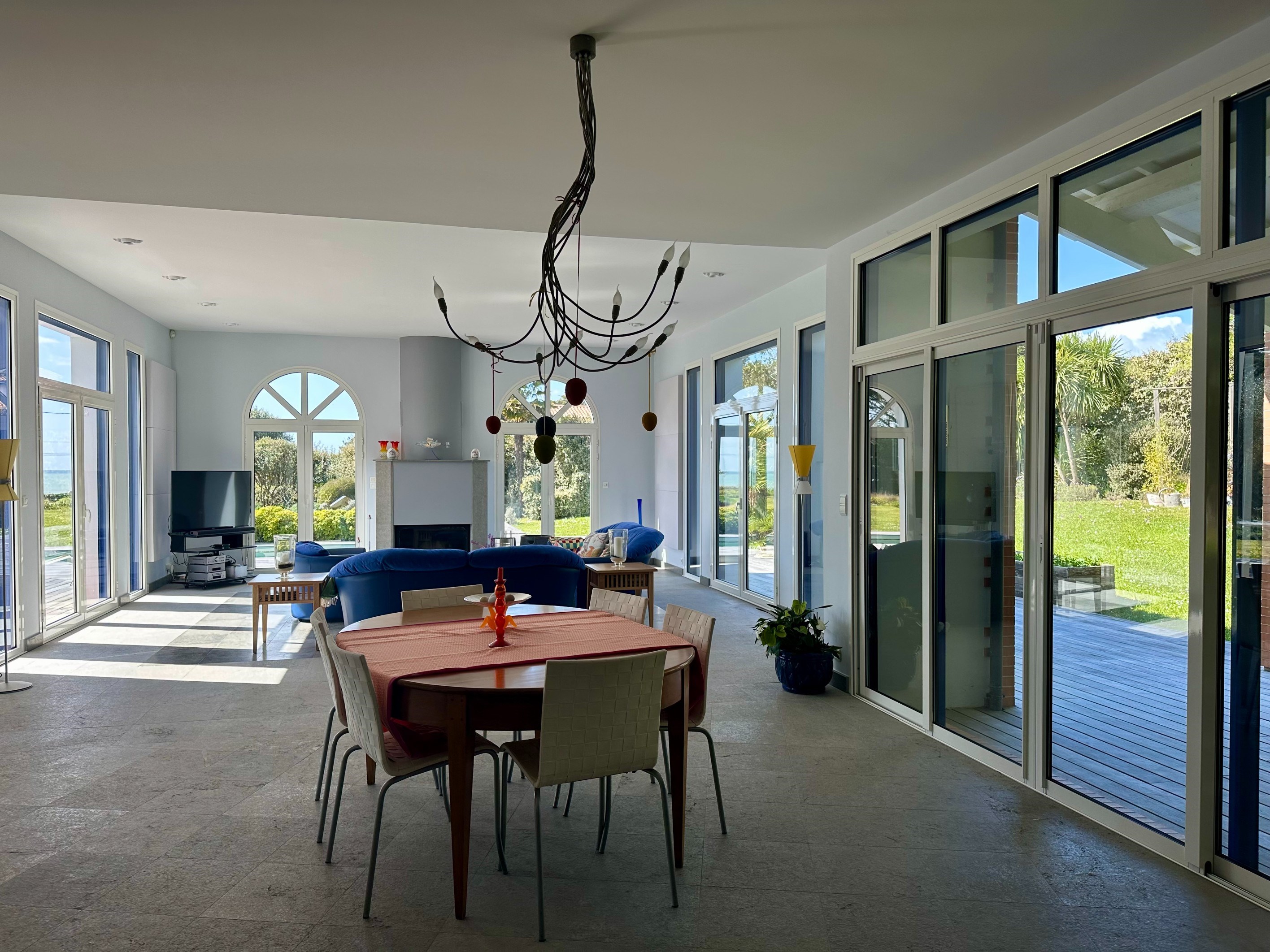  Exceptional Seafront Property – Exclusive Listing - 物件實景