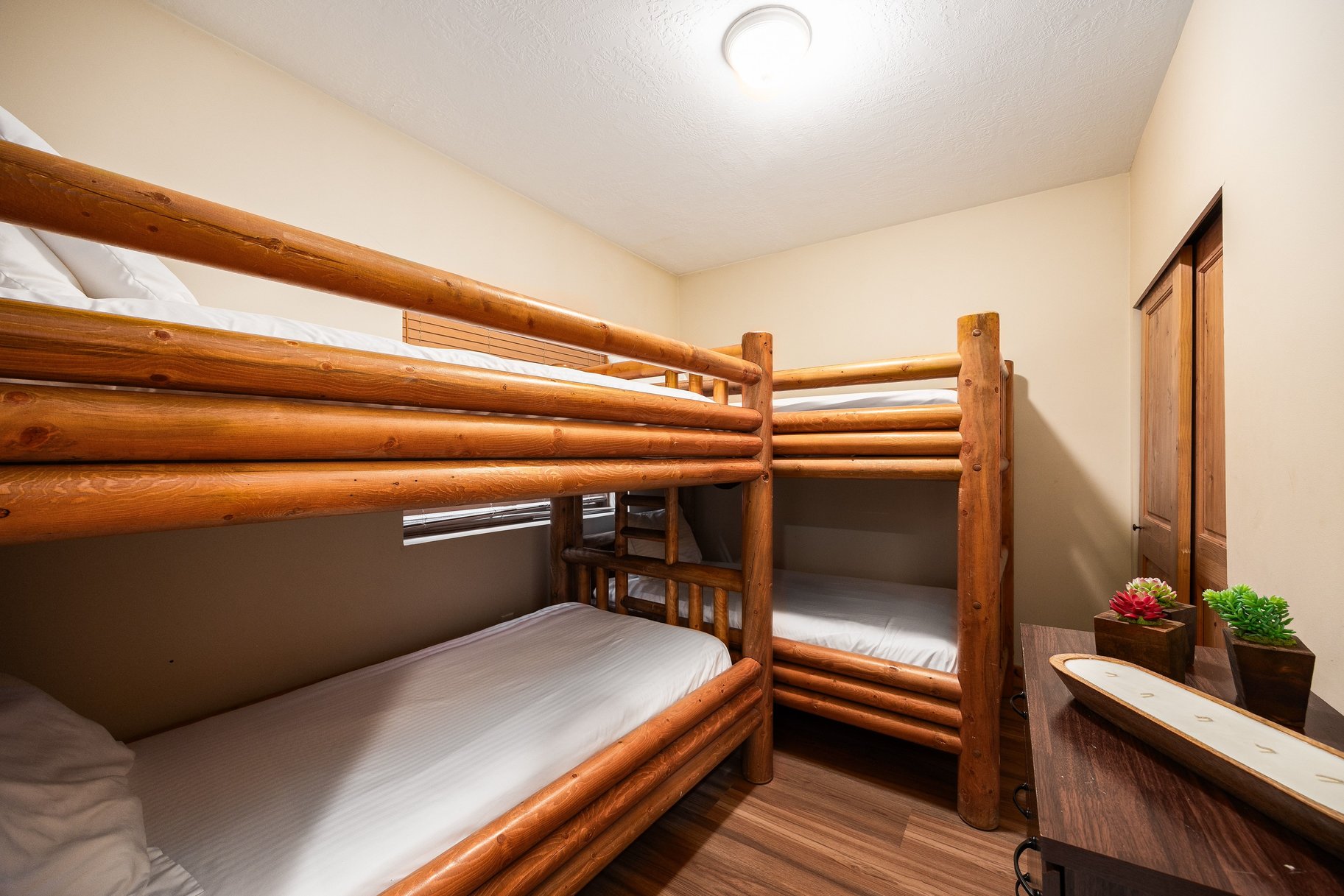  RARE 5-Bedroom Retreat in Historic Old Town Near PCMR - 物件實景