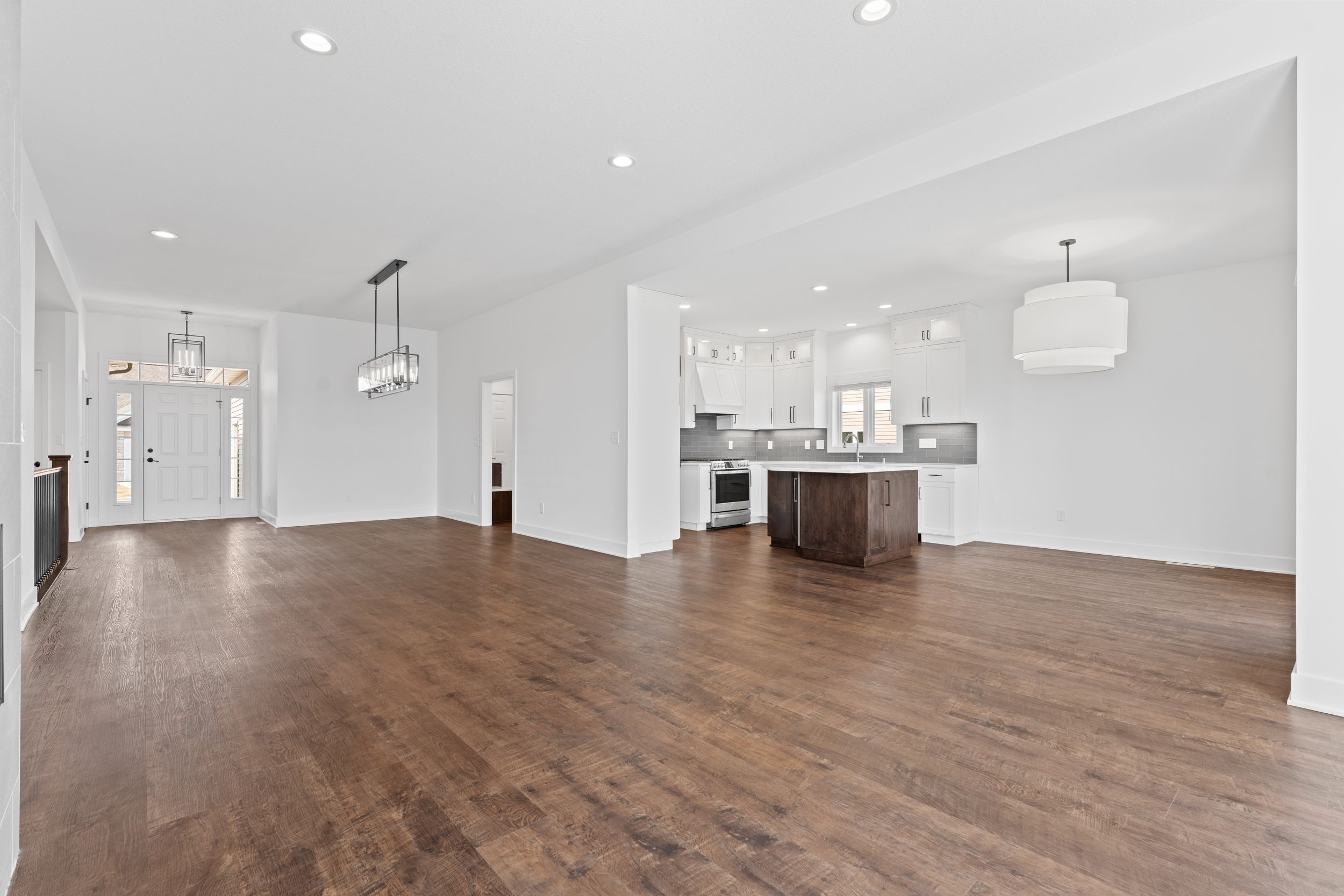  Luxury Townhome Living in Stonehedge - 物件實景