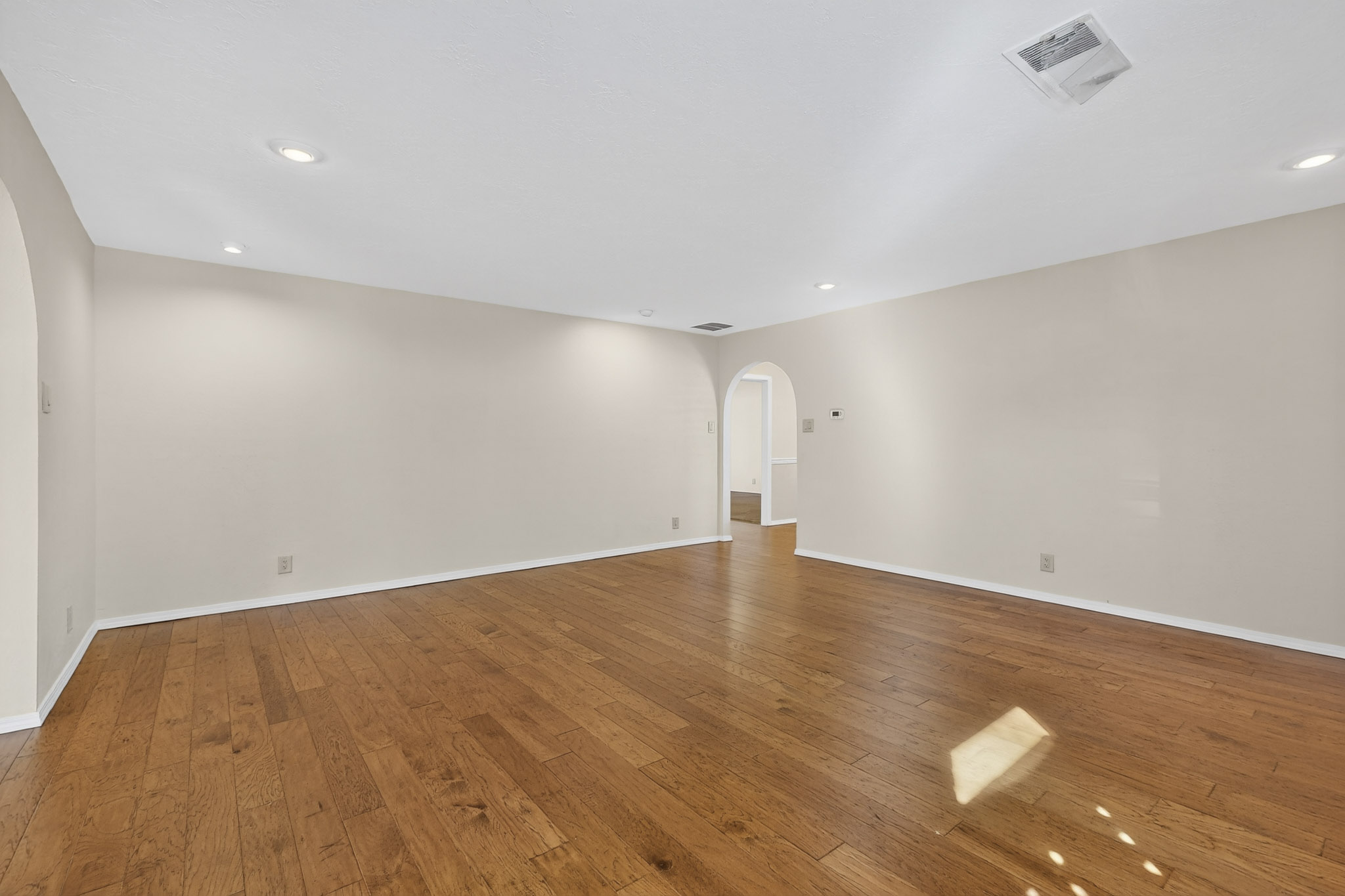 Albuquerque, New Mexico, 87109, United States, 4 Bedrooms Bedrooms, ,3 BathroomsBathrooms,Residential,For Sale,1985766