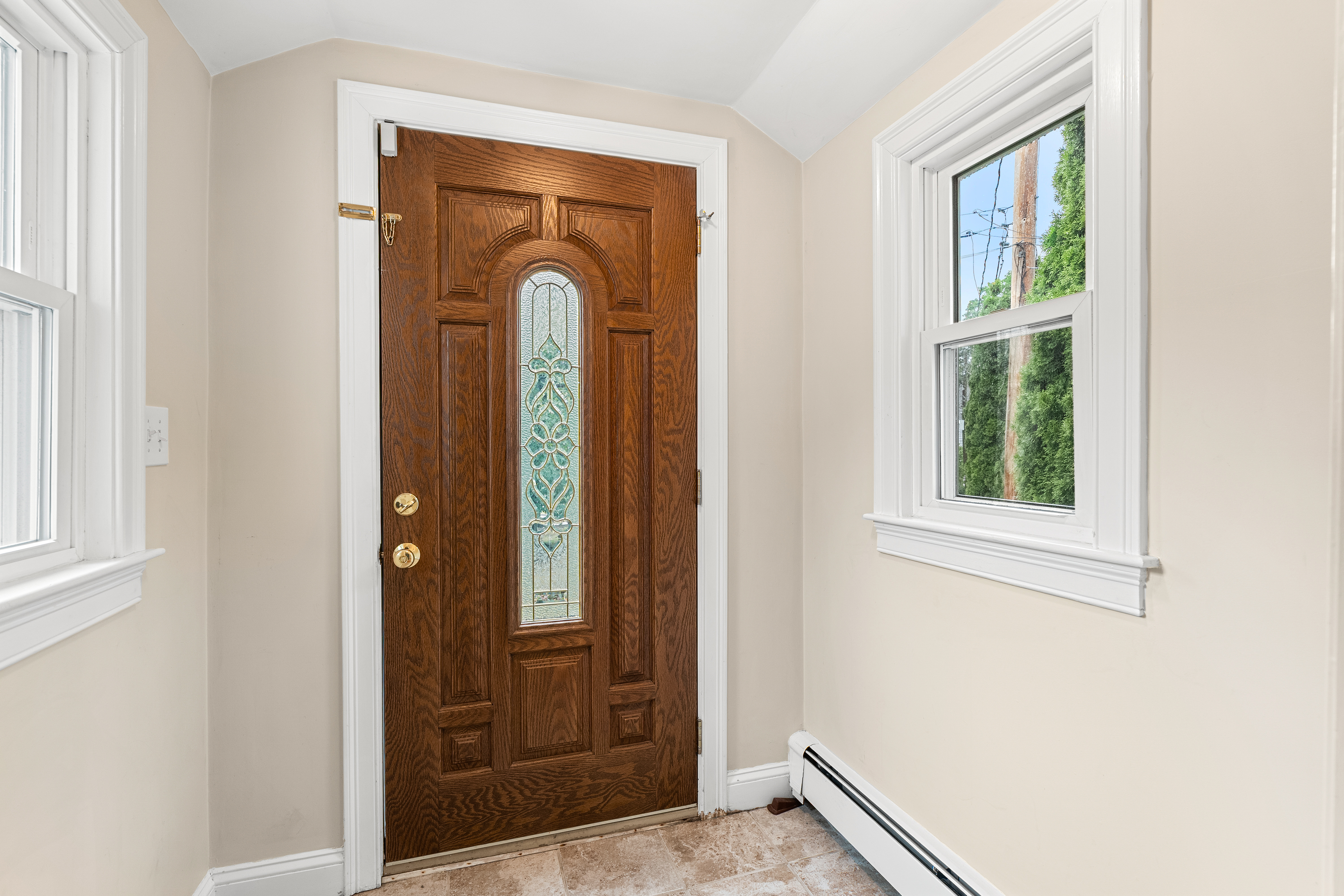  19 Cunningham Circle, Waltham, MA, 02453 - 物件實景