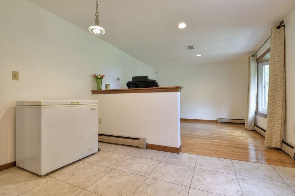 20 Fairview St, Quincy, Massachusetts, 02169, United States, 5 Bedrooms Bedrooms, ,4 BathroomsBathrooms,Residential,For Sale,20 Fairview St,1010542