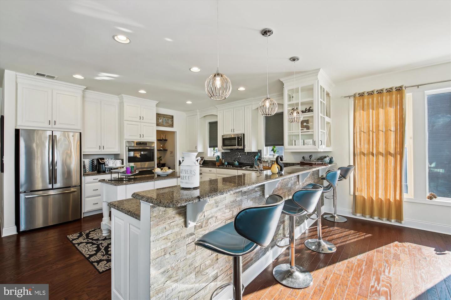 Ocean View, Delaware, 19970, United States, 4 Bedrooms Bedrooms, ,5 BathroomsBathrooms,Residential,For Sale,1691728