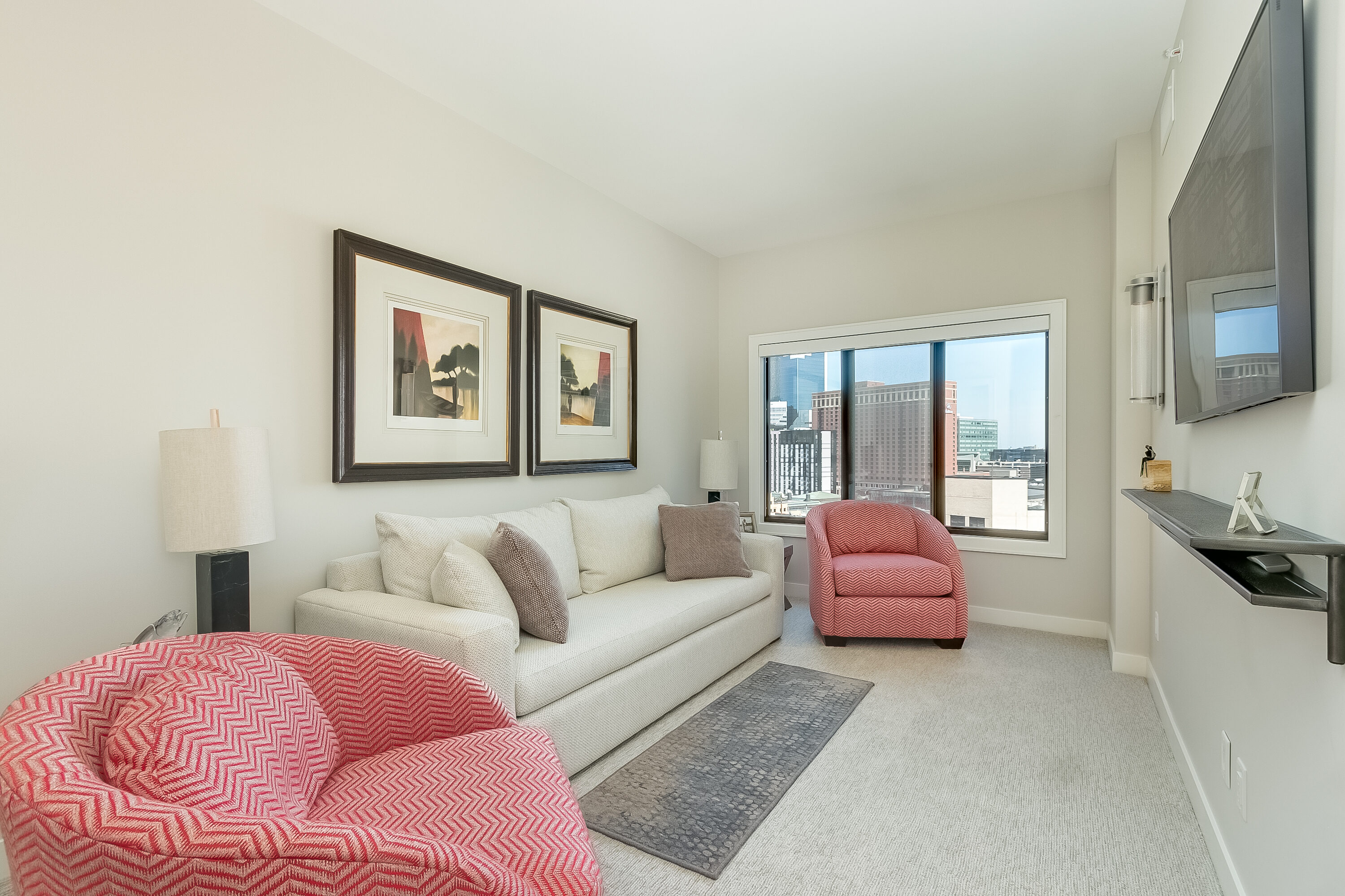  Luxurious Reimagined Downtown Condo - 物件實景