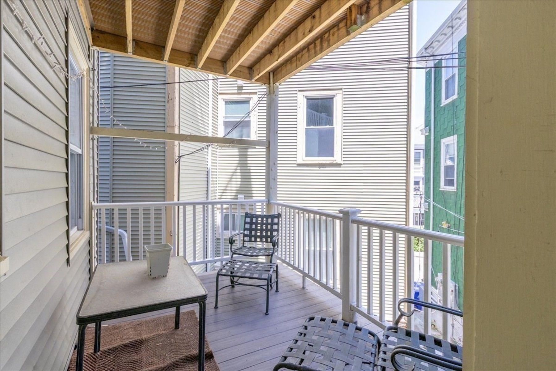  142 Calumet Street, Boston, MA, 02120 - 物件實景