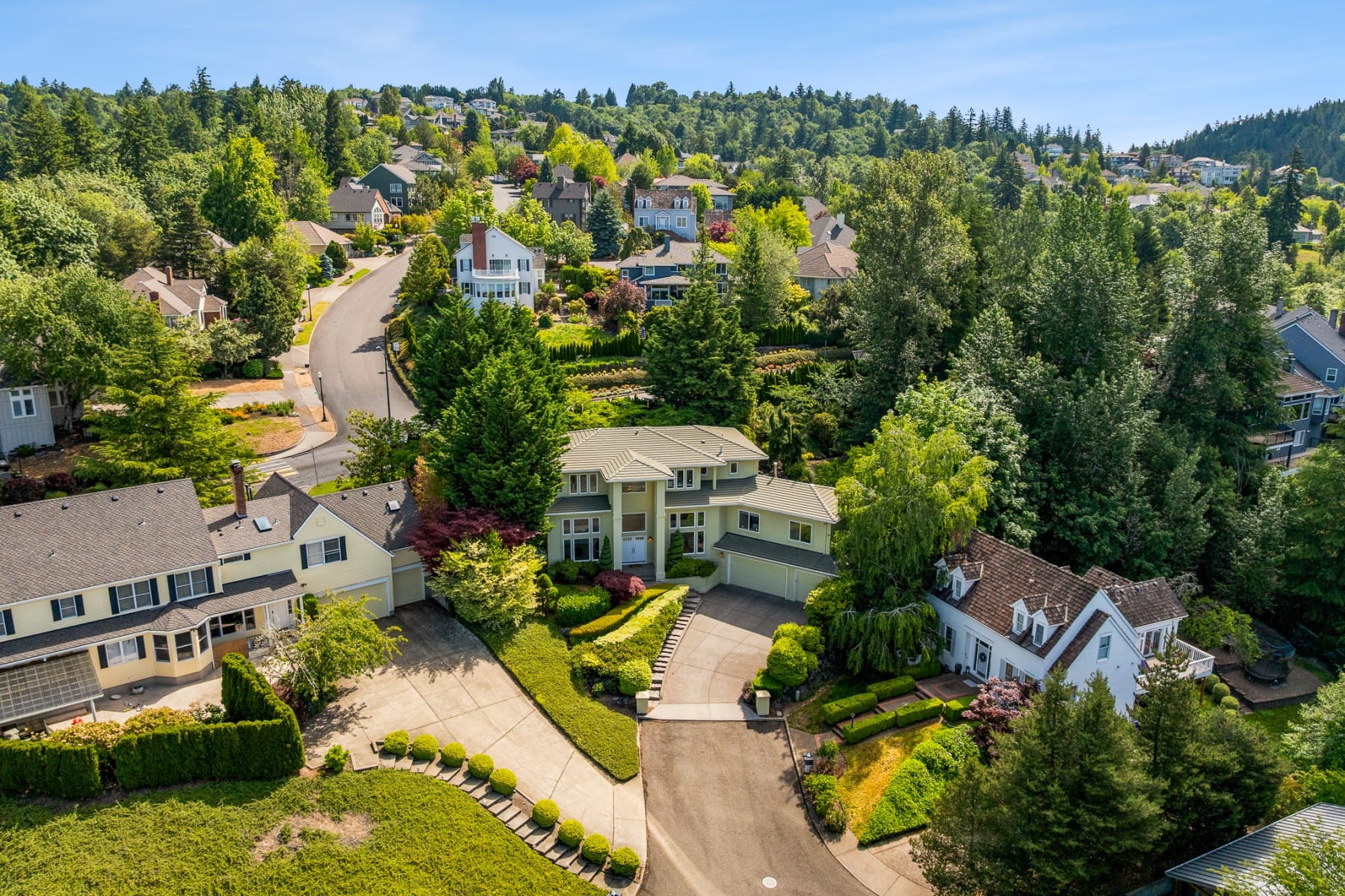  1616 NW FOLEY CT Portland, OR 97229 - 物件實景