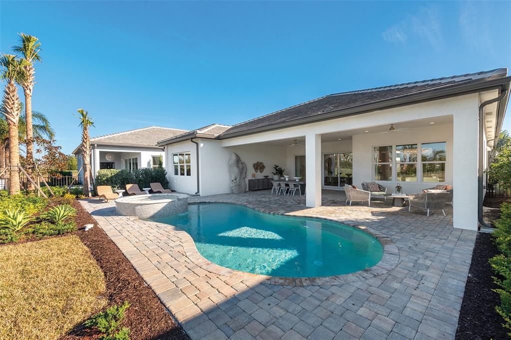 Wesley Chapel, Florida, 33543, United States, 3 Bedrooms Bedrooms, ,4 BathroomsBathrooms,Residential,For Sale,1819606