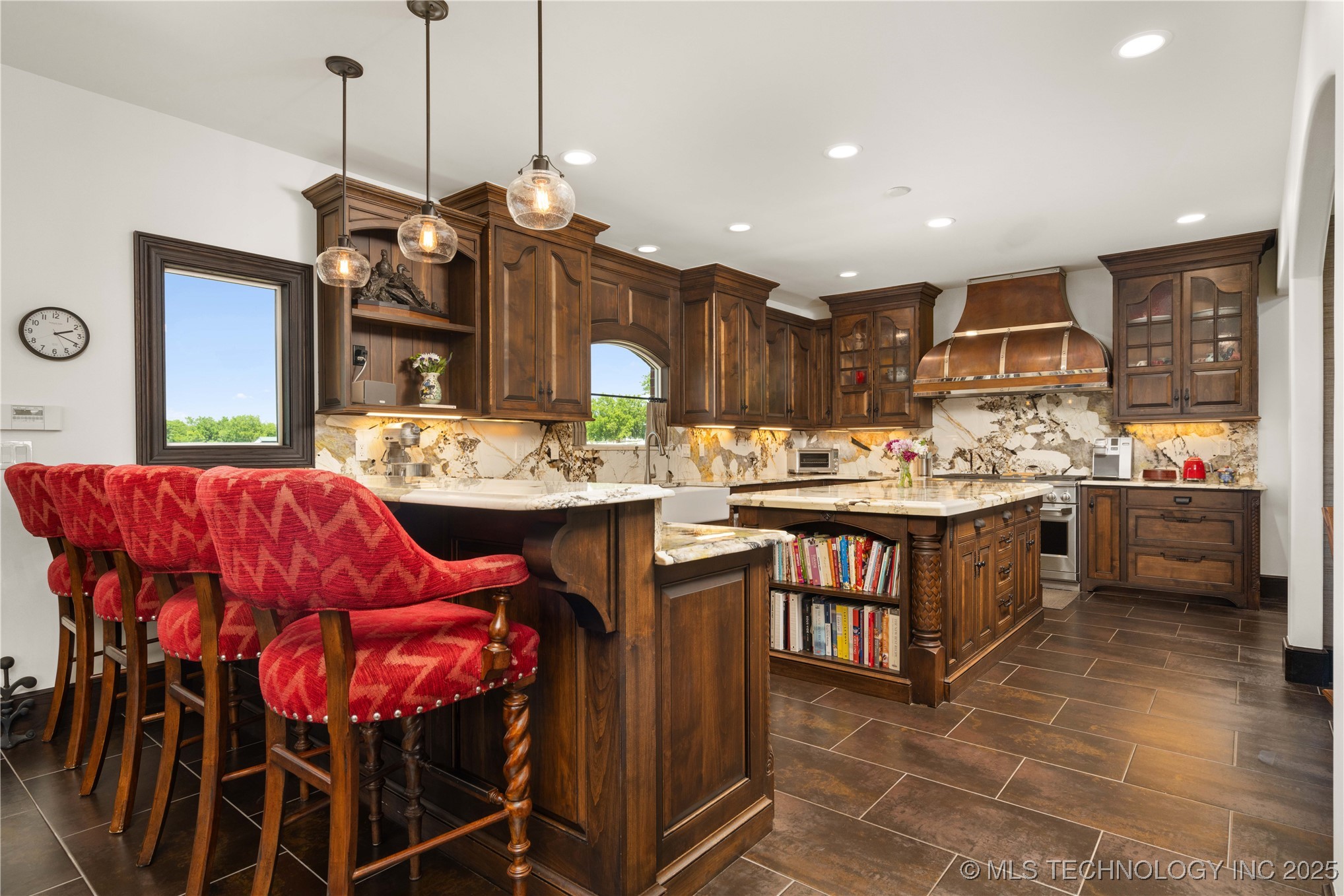 Bixby, Oklahoma, 74008, United States, 4 Bedrooms Bedrooms, ,5 BathroomsBathrooms,Residential,For Sale,1837310