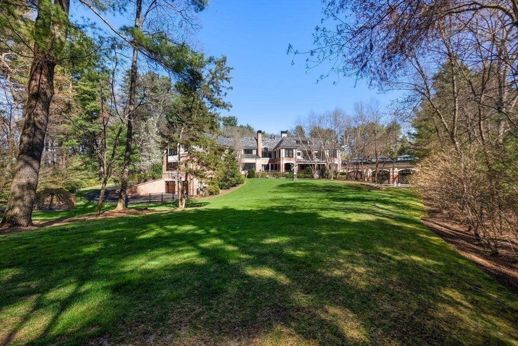 Weston, Massachusetts, 02493, United States, 6 Bedrooms Bedrooms, ,11 BathroomsBathrooms,Residential,For Sale,1938704