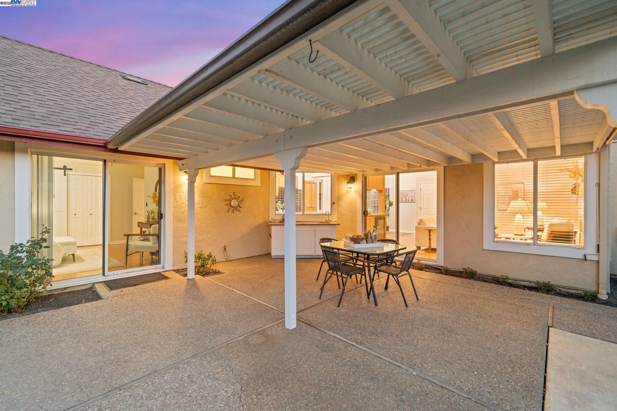 Livermore, California, 94551, United States, 3 Bedrooms Bedrooms, ,2 BathroomsBathrooms,Residential,For Sale,1991919