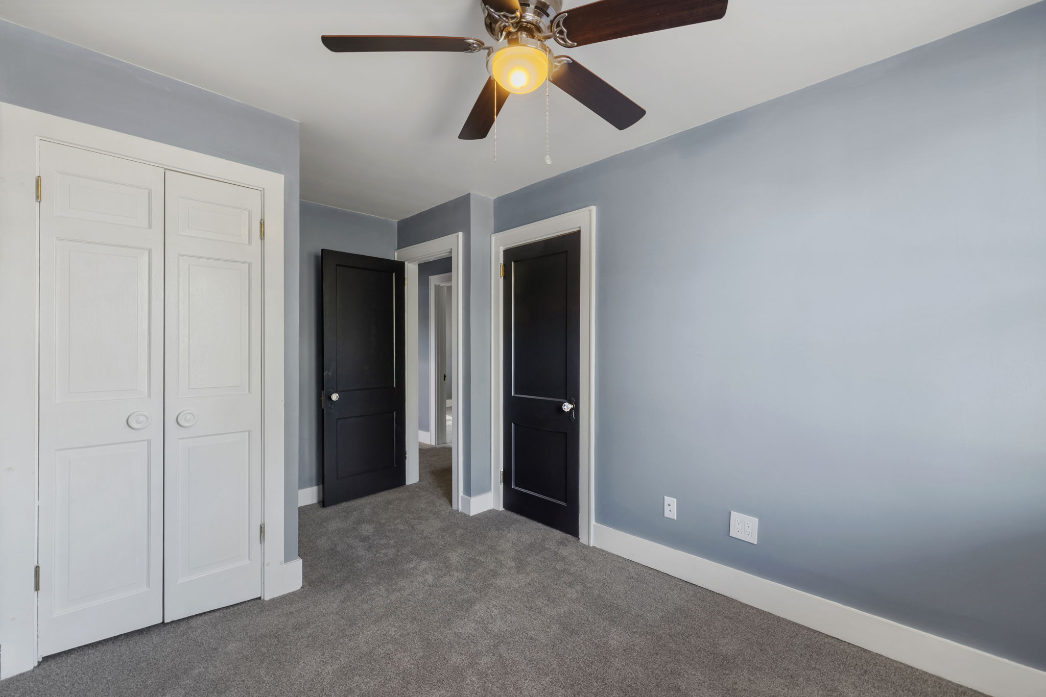  47 Estella Avenue, Pittsburgh, PA 15211 - 物件實景