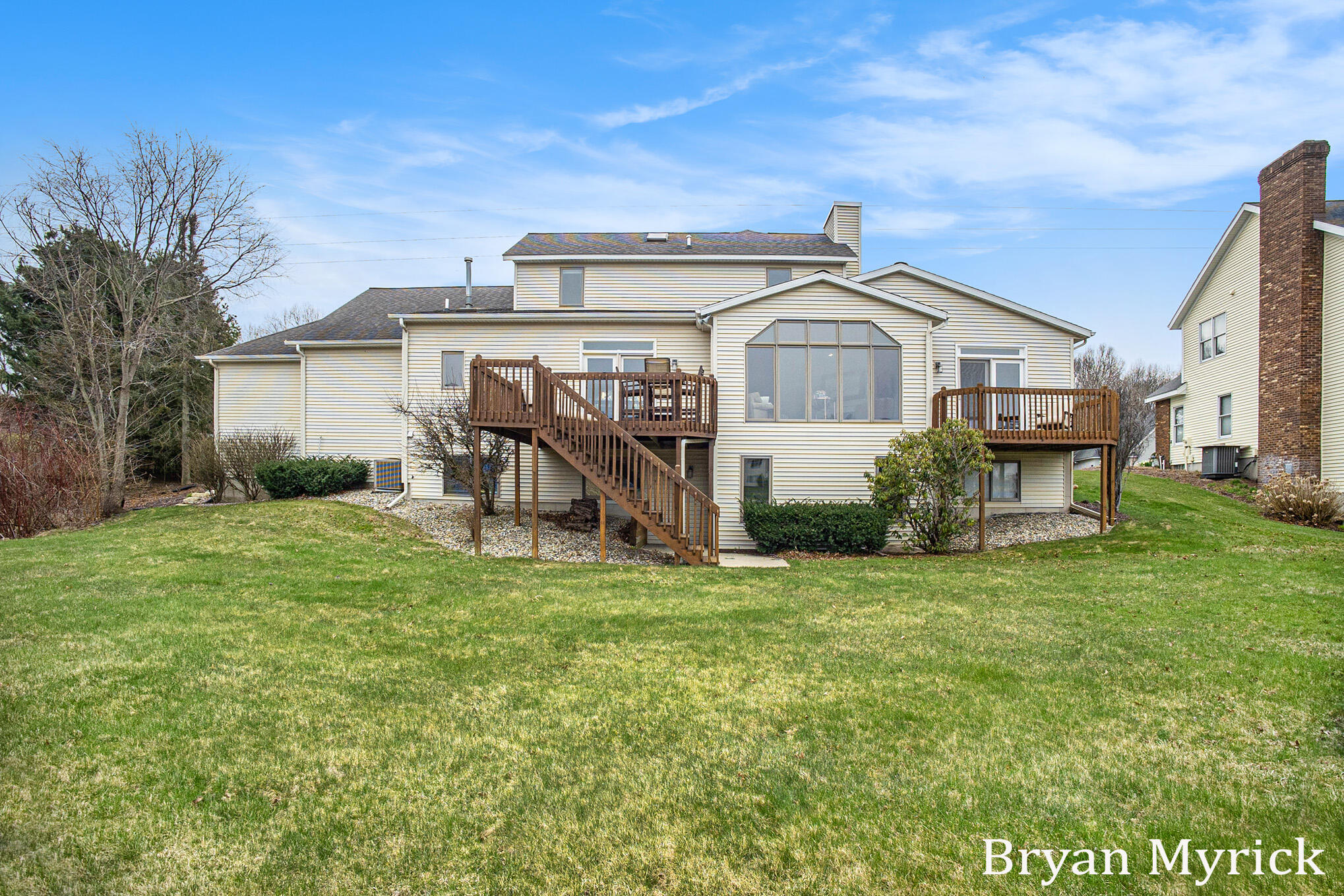 Holland, Michigan, 49424, United States, 4 Bedrooms Bedrooms, ,4 BathroomsBathrooms,Residential,For Sale,1838829