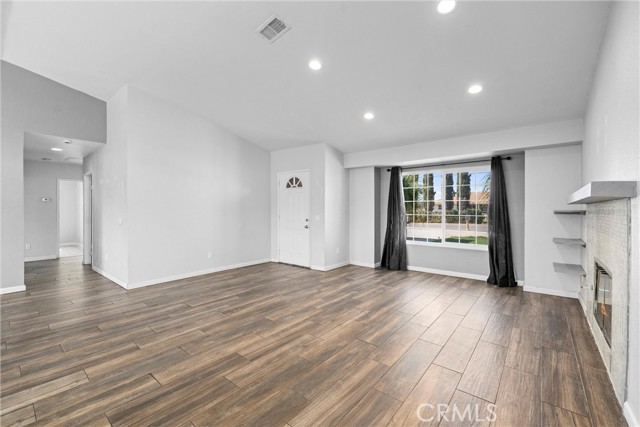 Beaumont, California, 92223, United States, 4 Bedrooms Bedrooms, ,2 BathroomsBathrooms,Residential,For Sale,1976113