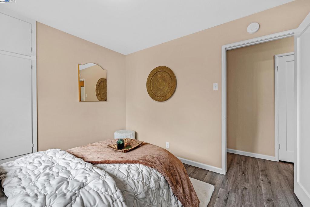 San Leandro, California, 94579, United States, 3 Bedrooms Bedrooms, ,1 BathroomBathrooms,Residential,For Sale,1921969