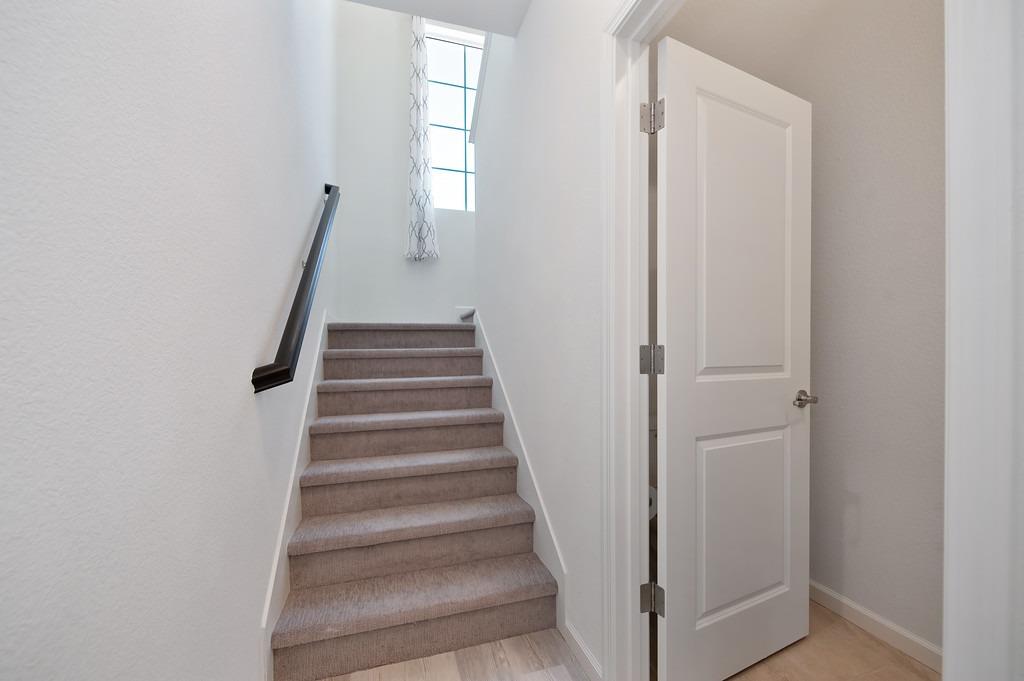 Roseville, California, 95747, United States, 3 Bedrooms Bedrooms, ,3 BathroomsBathrooms,Residential,For Sale,1795538