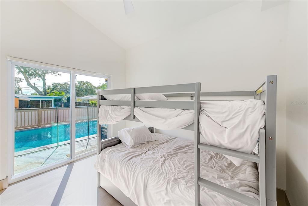 Largo, Florida, 33771, United States, 3 Bedrooms Bedrooms, ,2 BathroomsBathrooms,Residential,For Sale,1991349