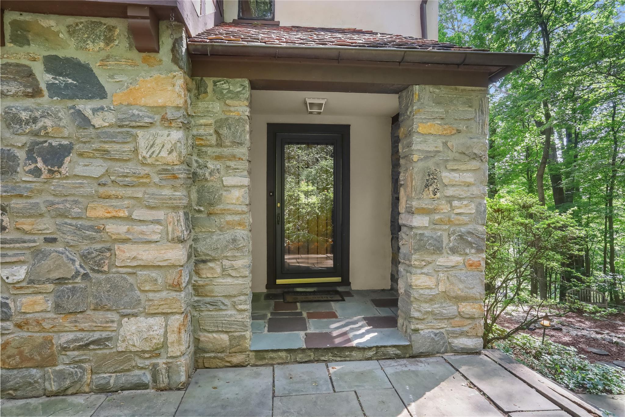 Pleasantville, New York, 10570, United States, 4 Bedrooms Bedrooms, ,4 BathroomsBathrooms,Residential,For Sale,1896096