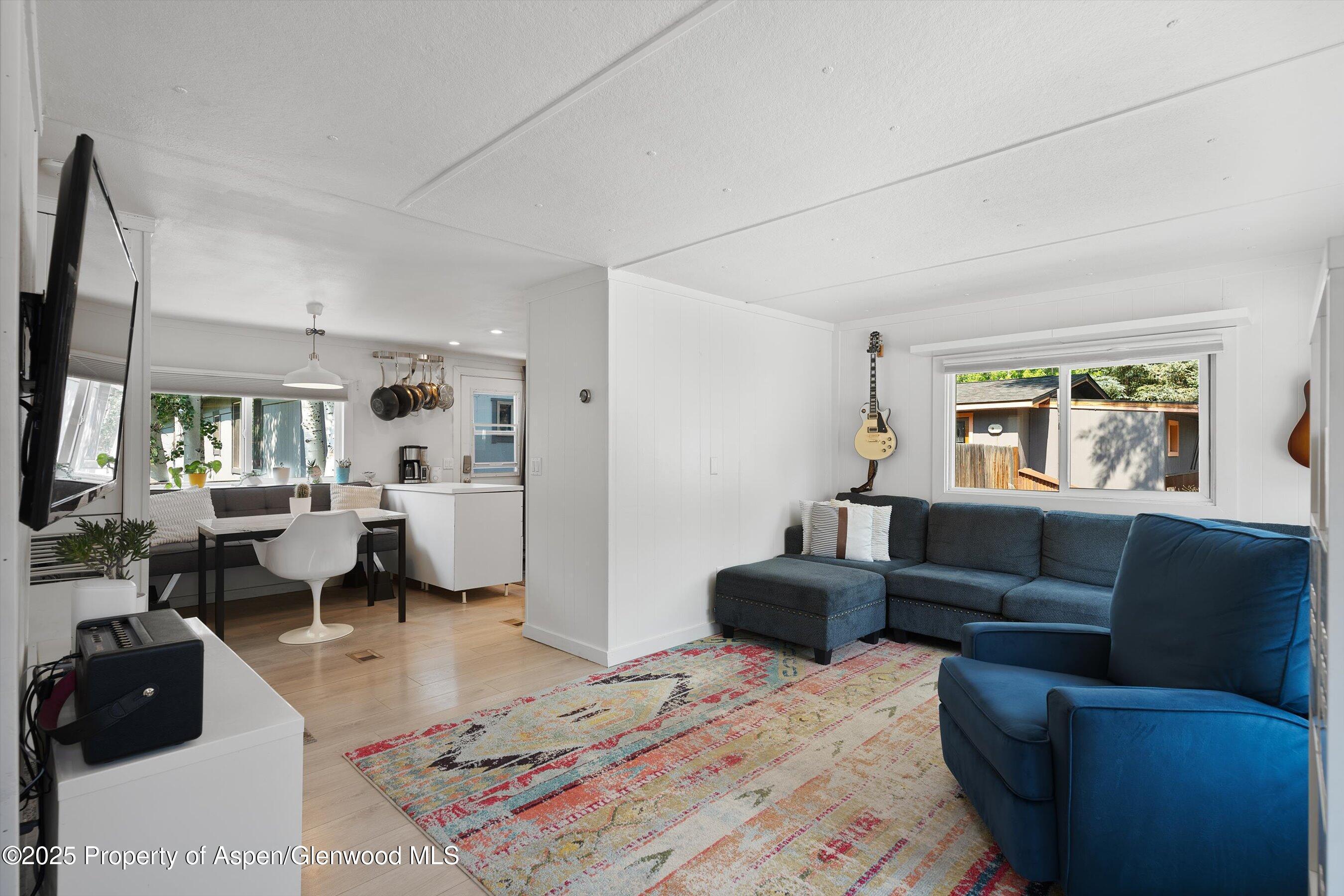 Aspen, Colorado, 81611, United States, 2 Bedrooms Bedrooms, ,1 BathroomBathrooms,Residential,For Sale,1927391