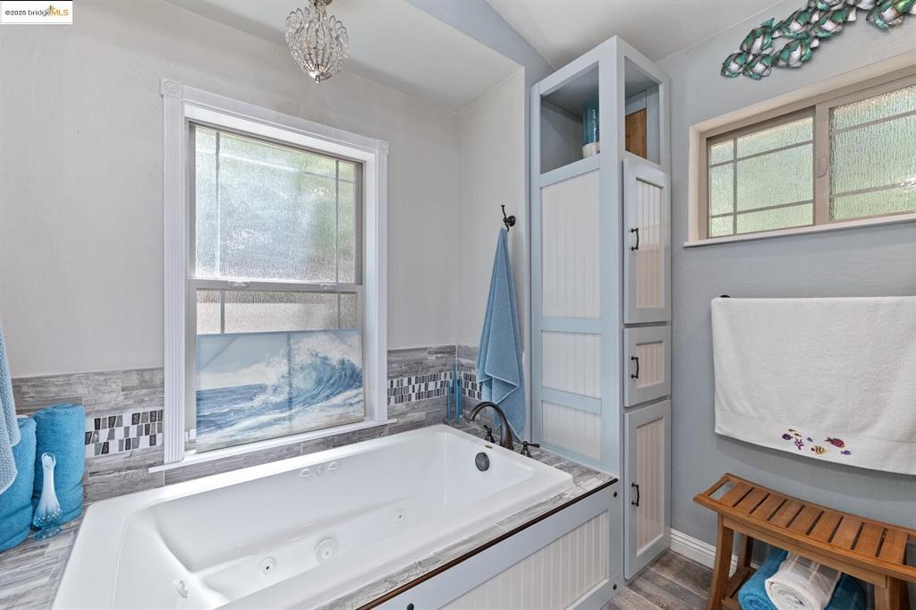 Twain Harte, California, 95383, United States, 3 Bedrooms Bedrooms, ,3 BathroomsBathrooms,Residential,For Sale,1862195